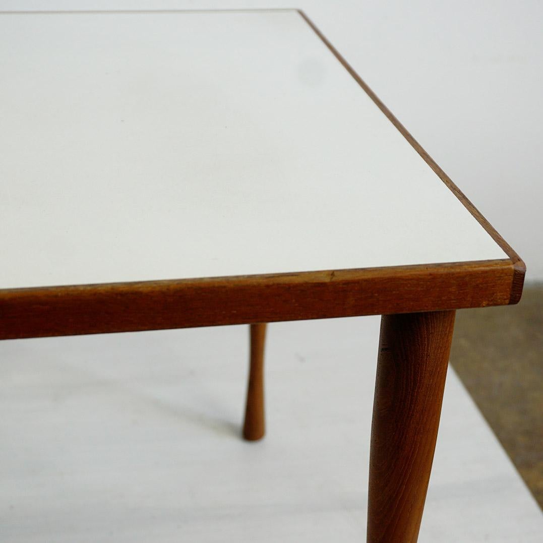 Scandinavian Modern Teak Side Table by Hans C. Andersen In Good Condition For Sale In Vienna, AT