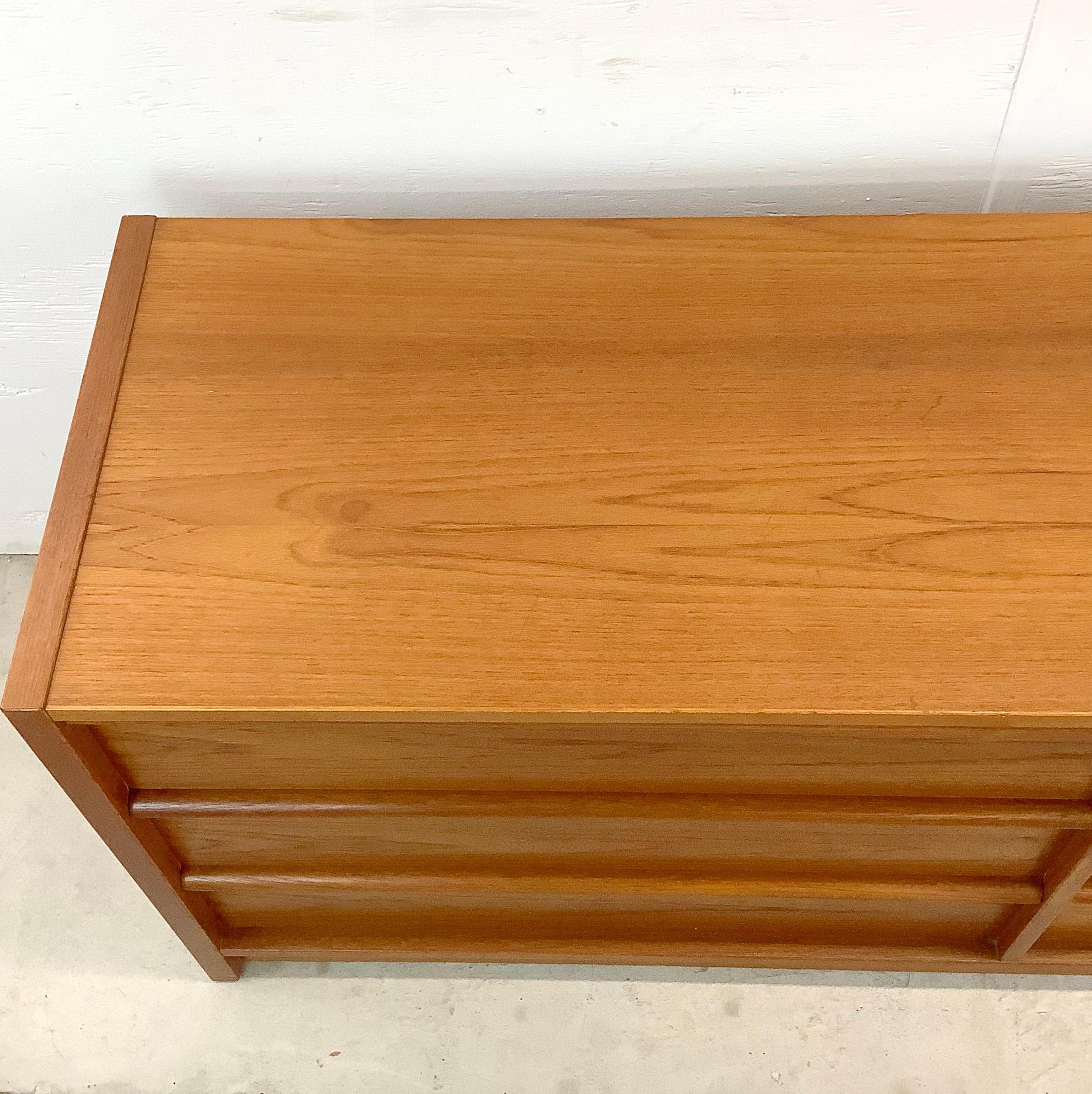 Wood Scandinavian Modern Teak Six Drawer Dresser