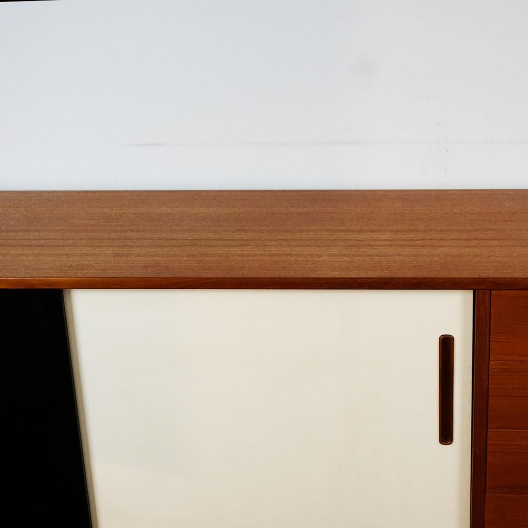 Mid-20th Century Scandinavian Modern Teak Sliding Door Credenza Trento by Nils Jonsson for Troeds