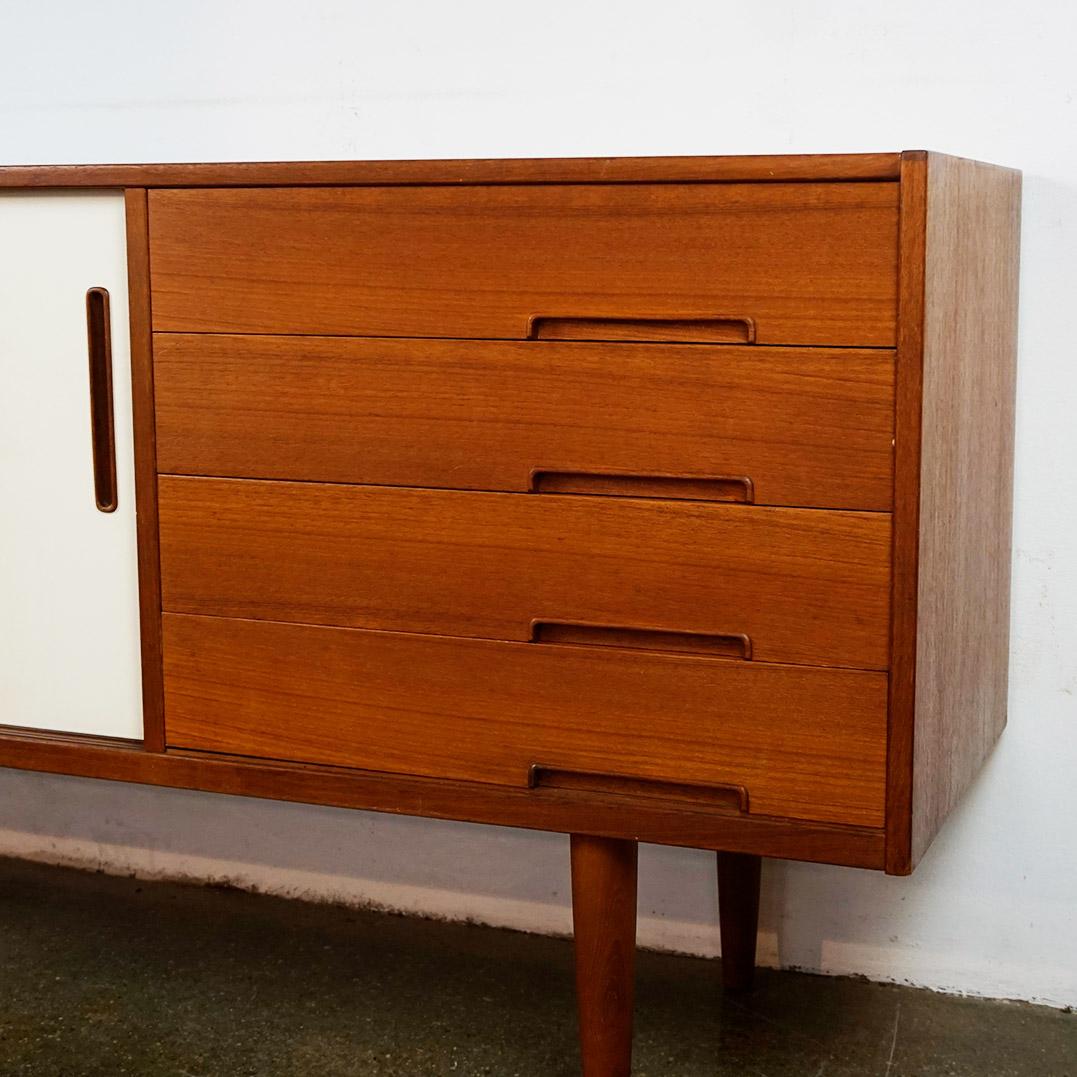 Scandinavian Modern Teak Sliding Door Credenza Trento by Nils Jonsson for Troeds 3