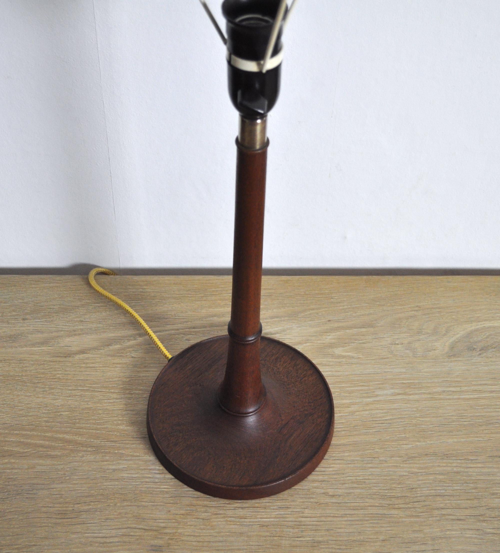 Scandinavian Modern Teak Table Lamp, 1950s In Good Condition For Sale In Vordingborg, DK