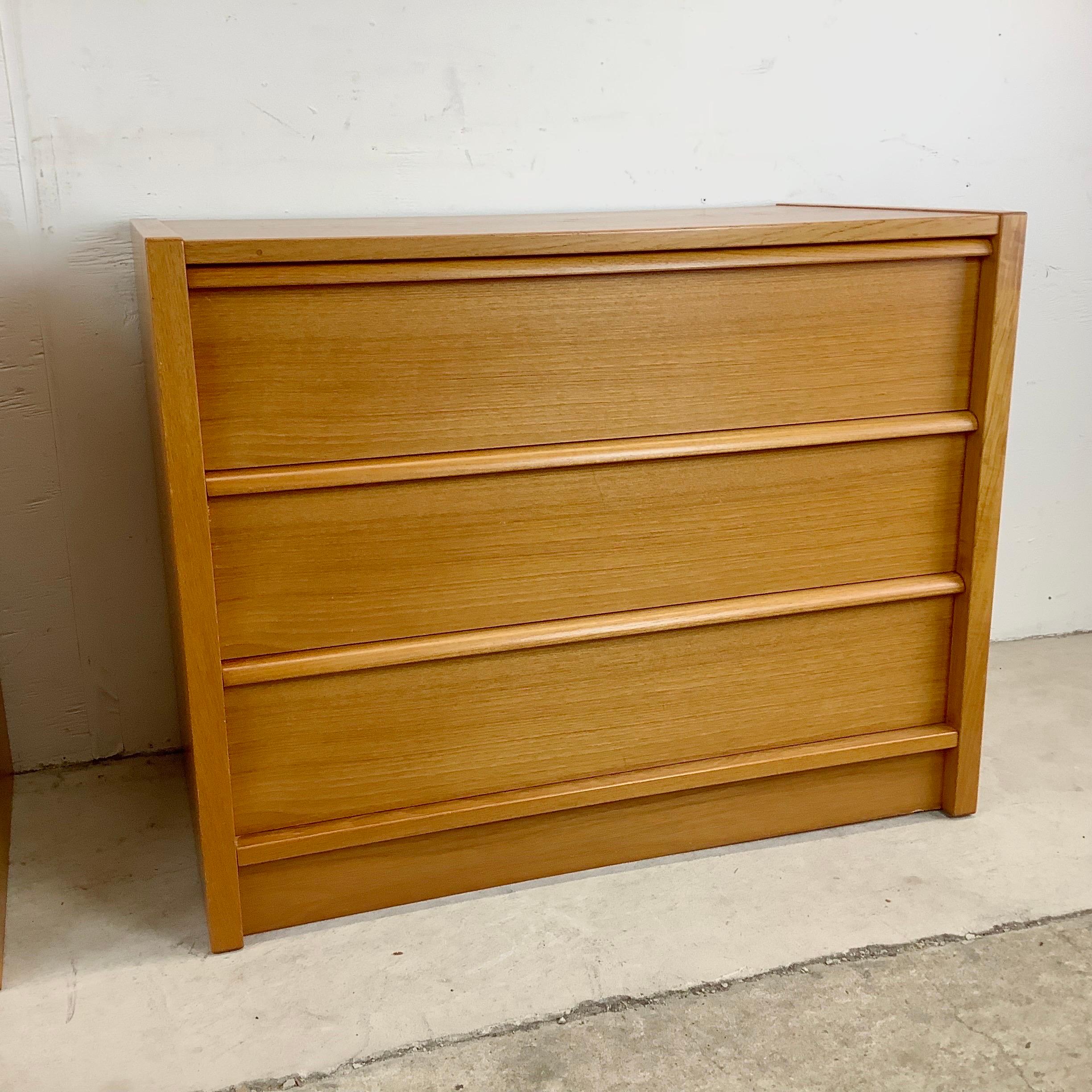 Scandinavian Modern Teak Three Drawer Dressers or Nightstands 7