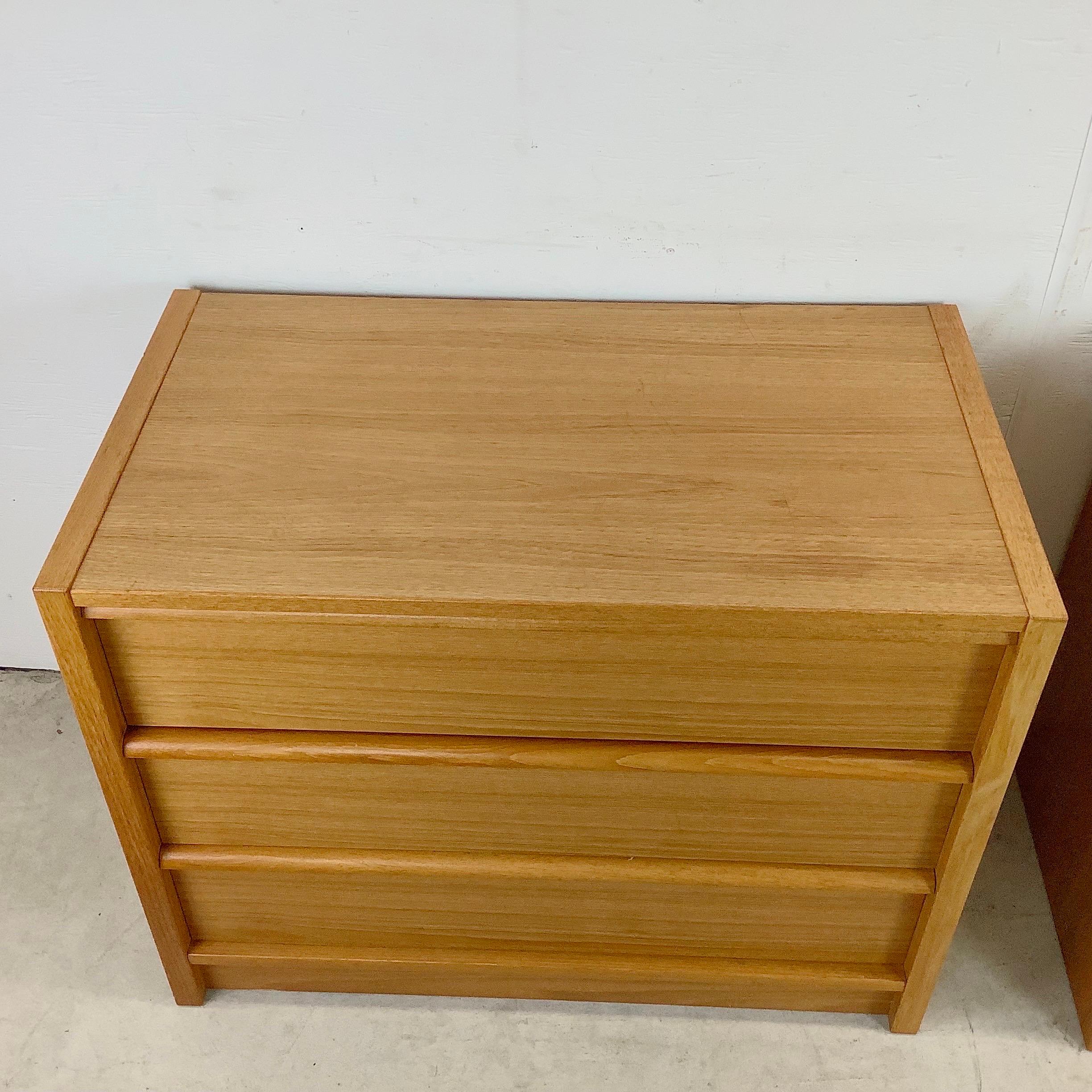 Scandinavian Modern Teak Three Drawer Dressers or Nightstands 10