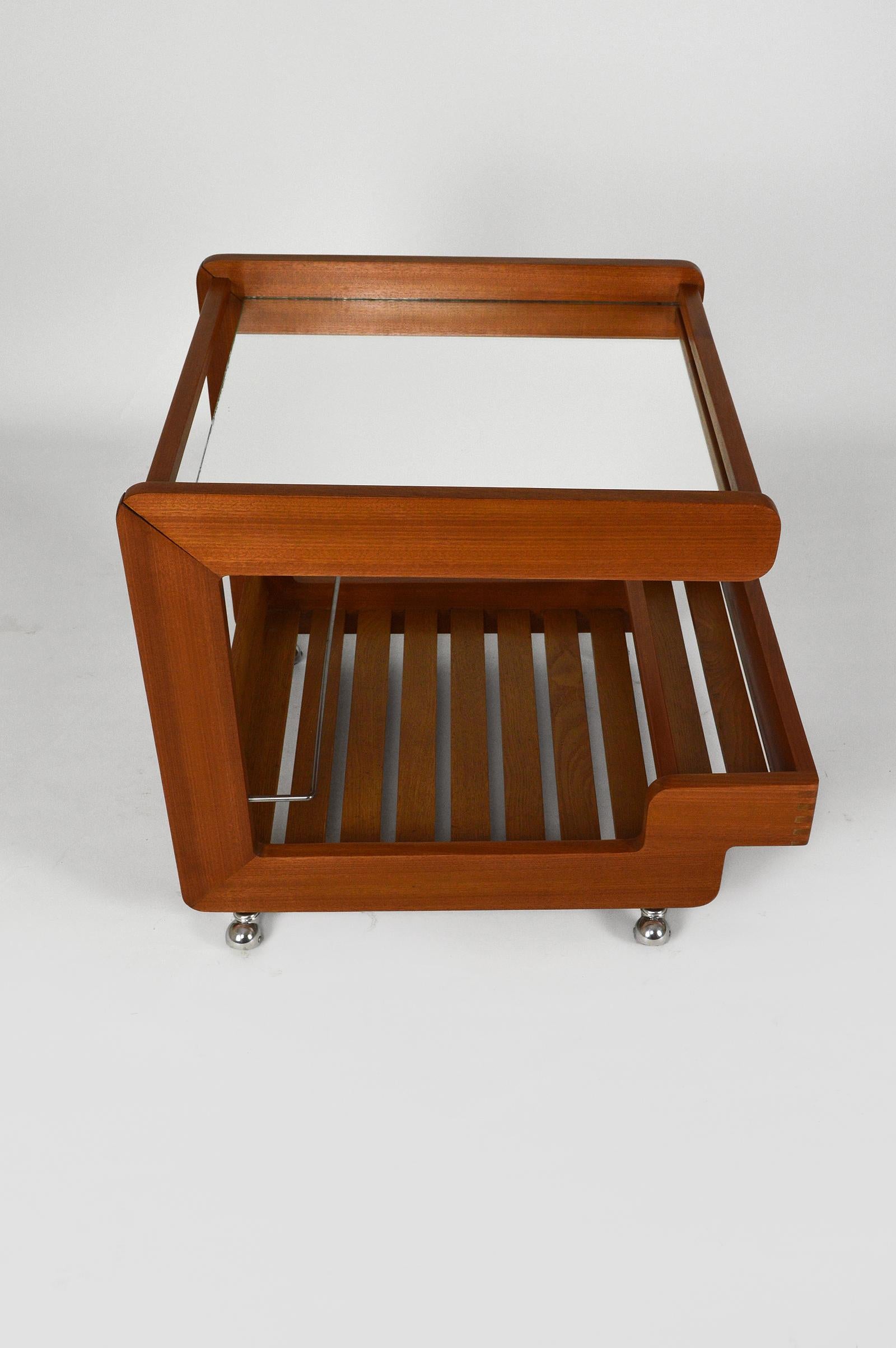 Scandinavian Modern Teak Trolley with Mirror Top, circa 1970 For Sale 2