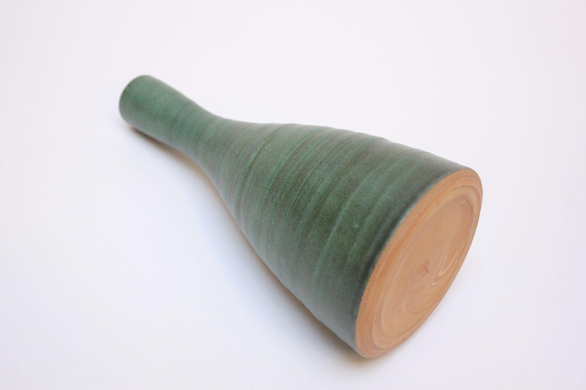 Scandinavian Modern Terracotta Vase with Matte Green Glaze In Good Condition In Brooklyn, NY