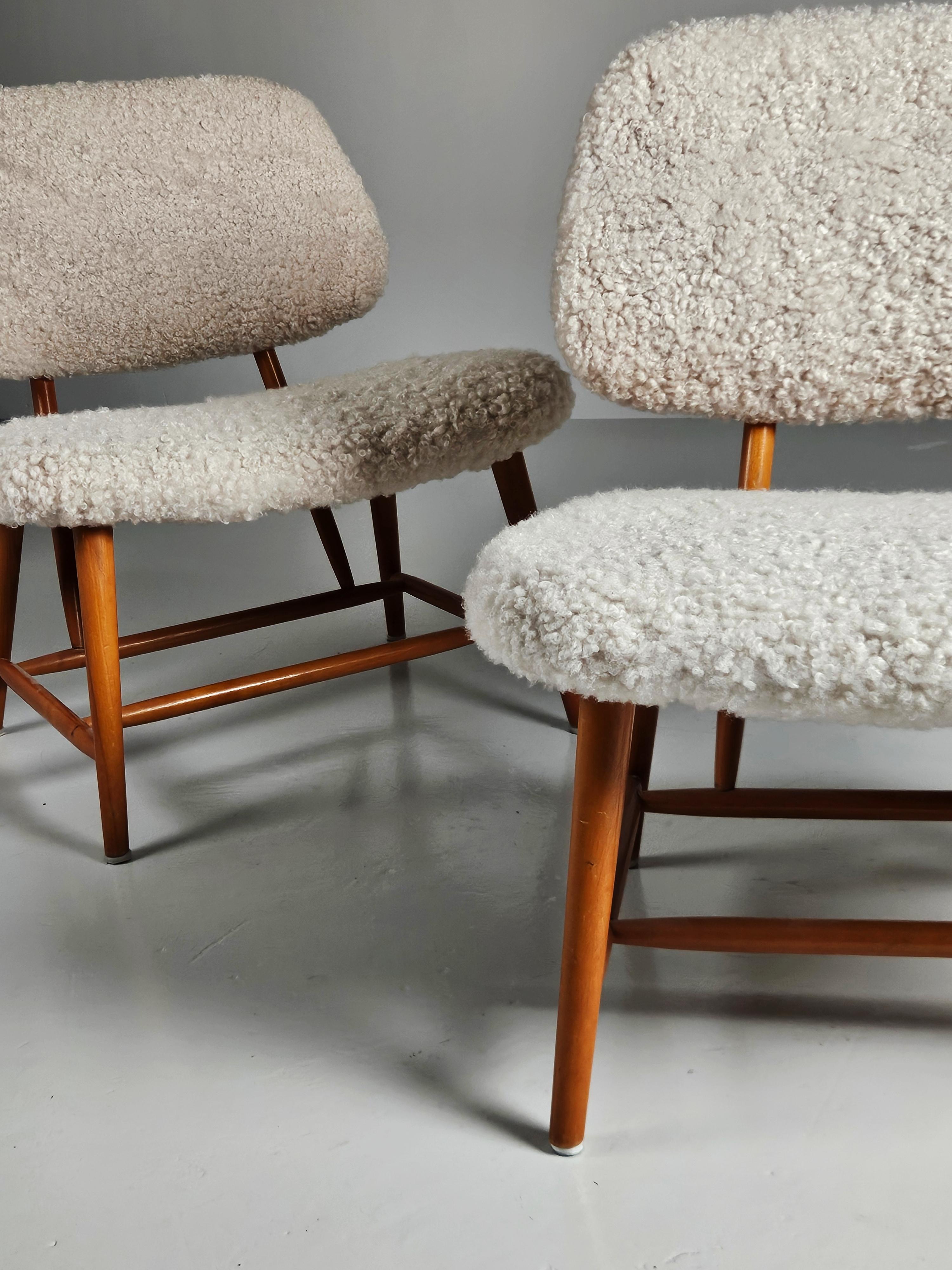 Scandinavian modern 'Teve' chairs by Alf Svensson for Bra Bohag, Sweden, 1950s In Good Condition For Sale In Eskilstuna, SE