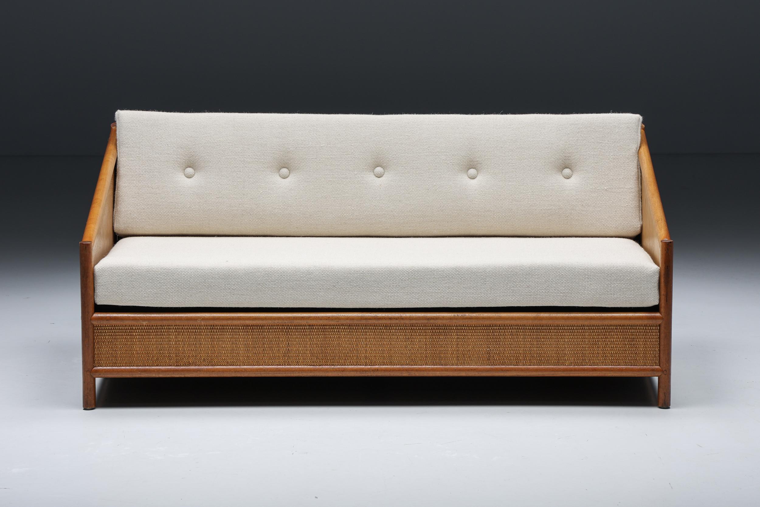 Scandinavian Modern Sofa, 1950s In Excellent Condition In Antwerp, BE