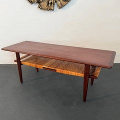 Skandinavischer Moderner Couchtisch aus Teakholz und Rohr von Kurt Østervig