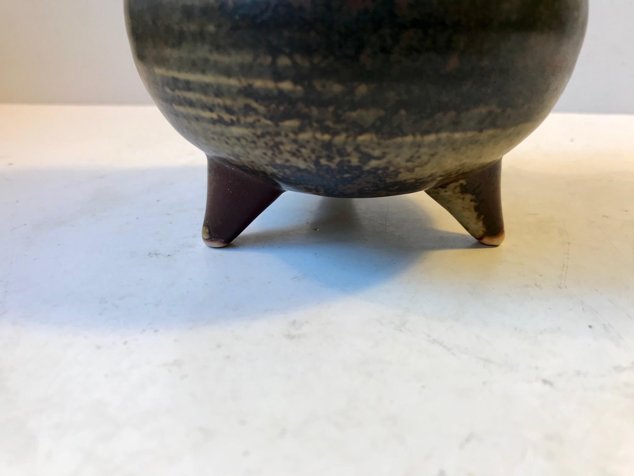 Mid-20th Century Scandinavian Modern Tri-stand Vase by Brita Heilimo for Arabia