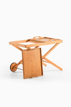 Carrito de estilo moderno escandinavo en madera de haya, diseñado por Tapio Wirkkala y Aulis Leinonen, década de los 50