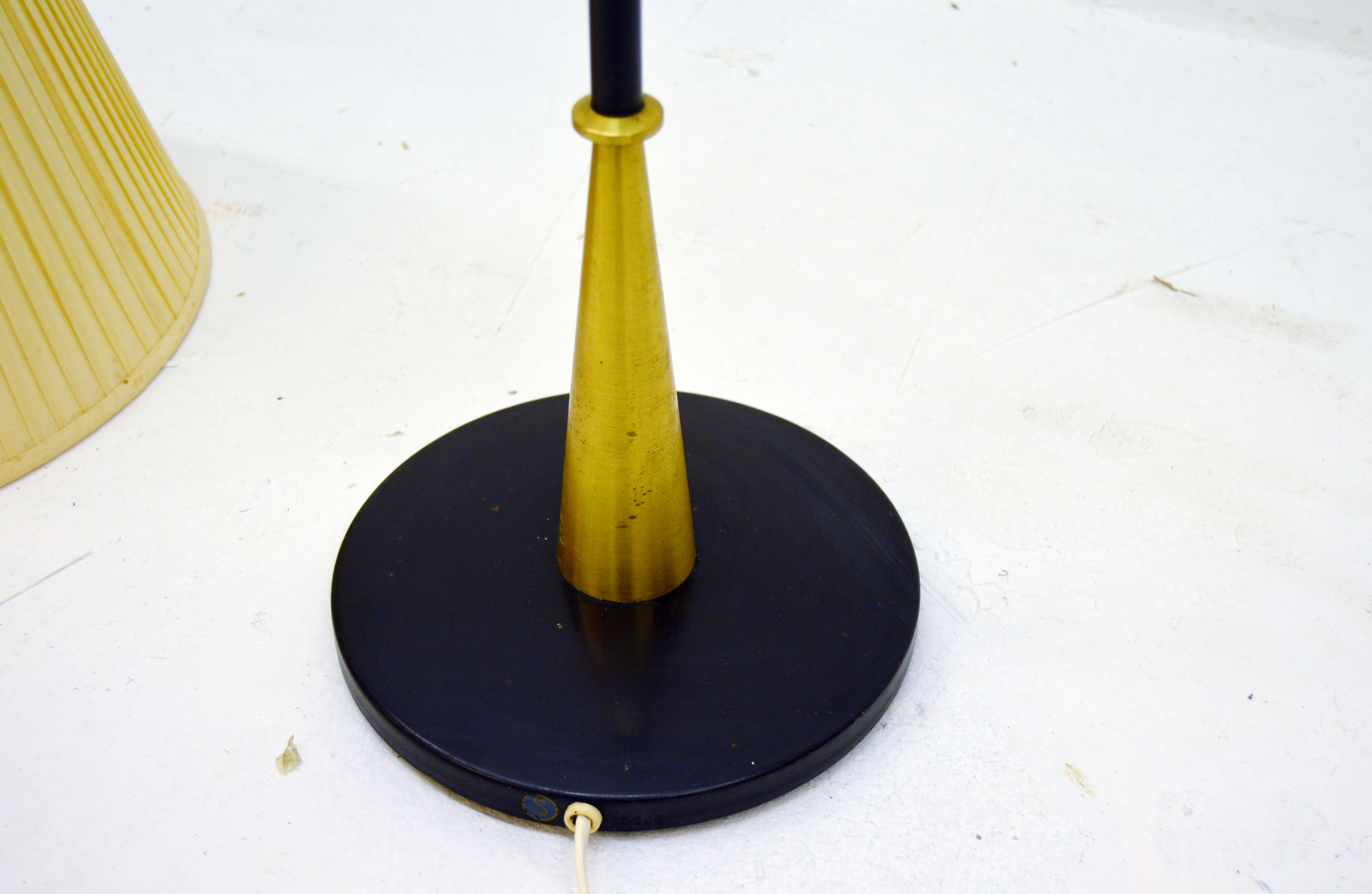 Scandinavian Modern Uplight Floor Lamp with Brass Designed by Einar Bäckström For Sale 2