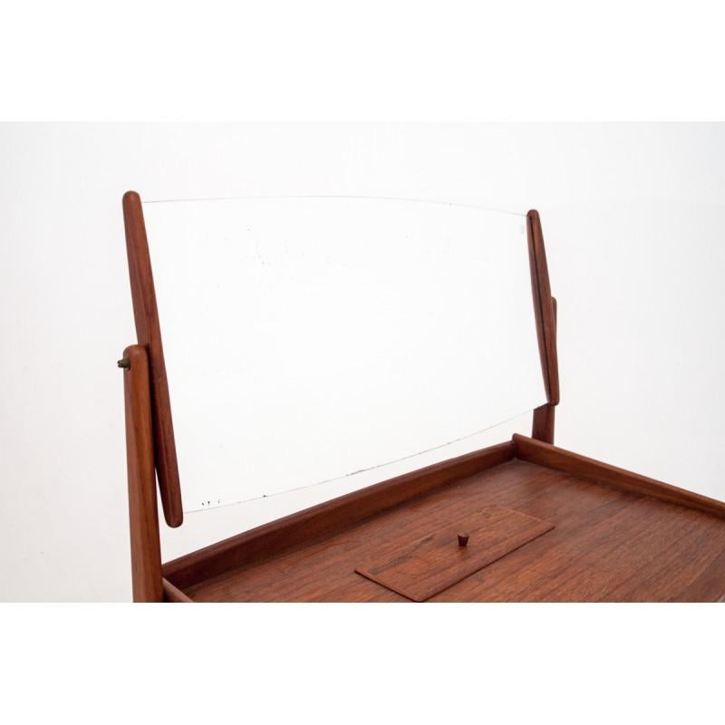 Danish Scandinavian Modern Vanity / Dressing Table, 1960s