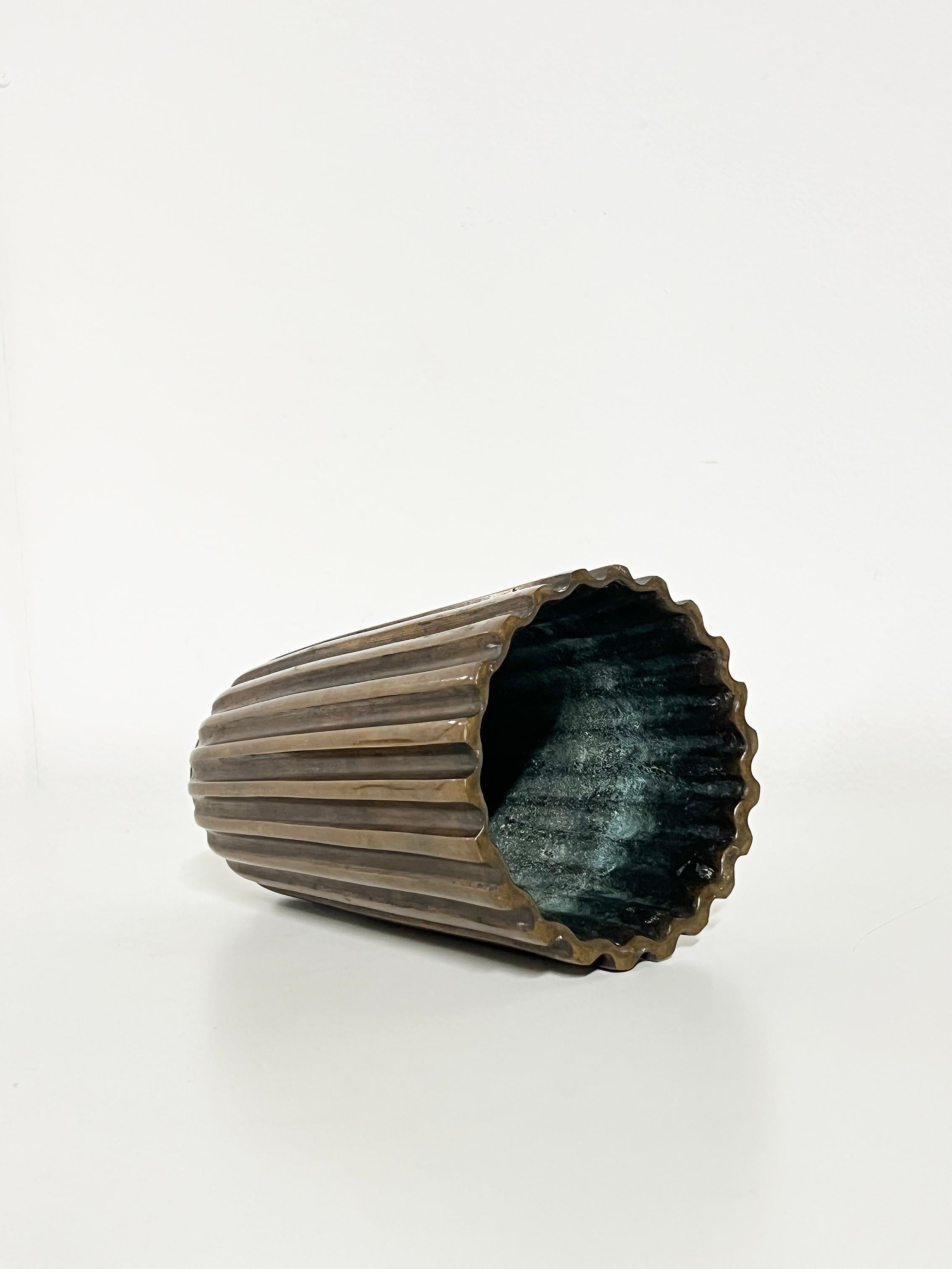 XX secolo Vaso moderno scandinavo in bronzo, Anonimo, 1930-40 anni circa in vendita