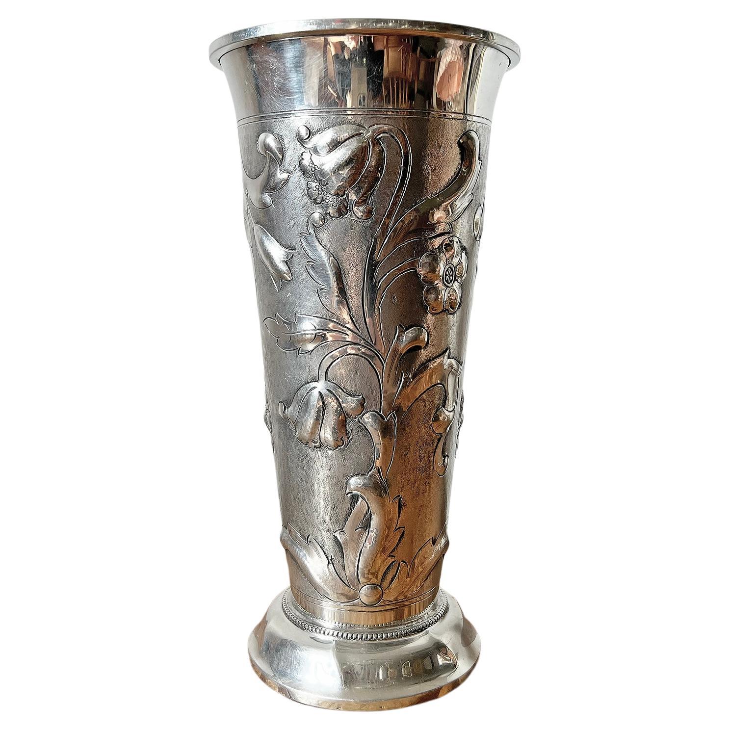 Skandinavische Moderne Vase aus Zinn von Tage Göthlin für Tesi -1967