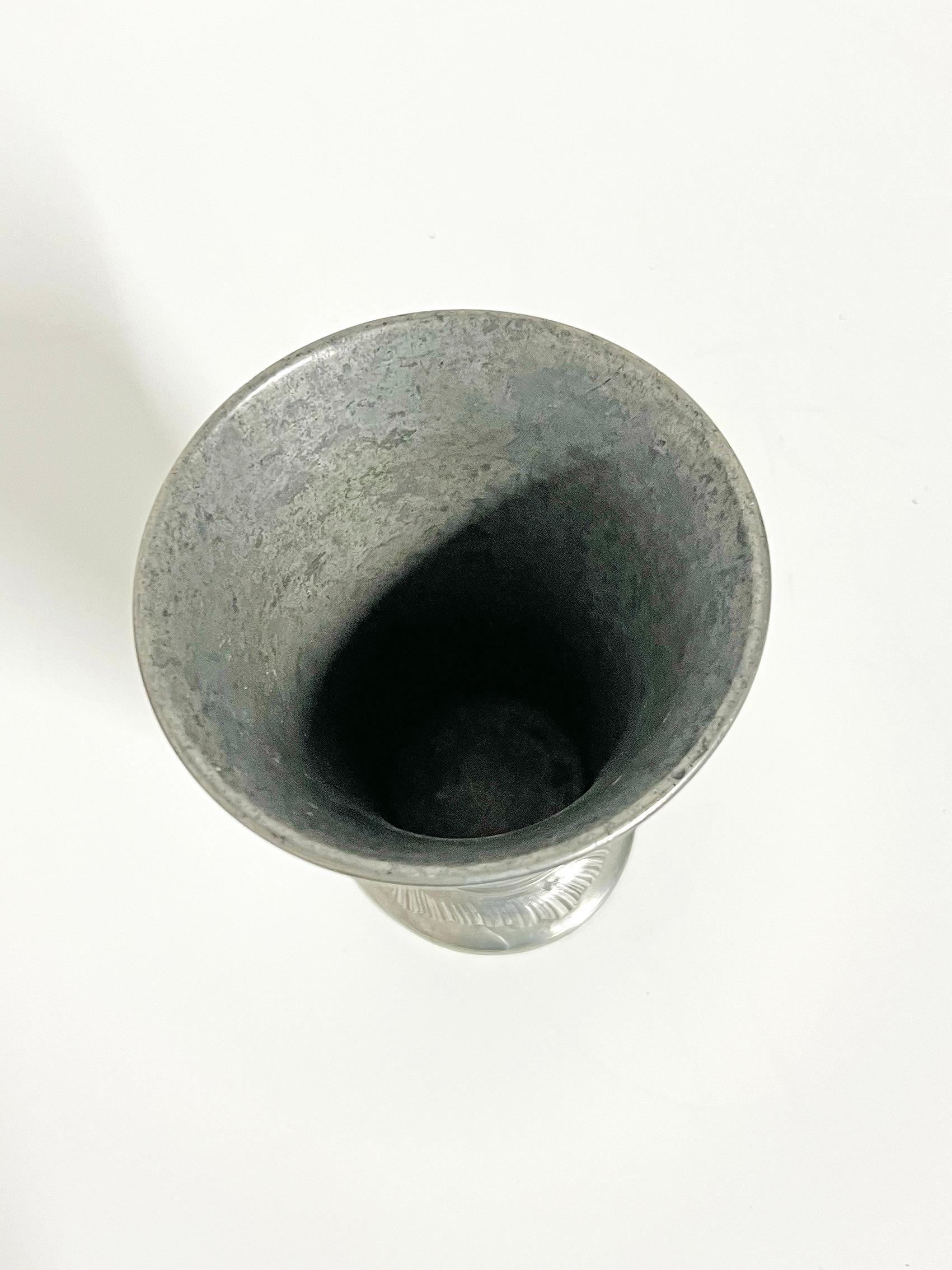 Scandinavian Modern Vase In Pewter, CG Hallberg -1938 In Good Condition For Sale In Örebro, SE