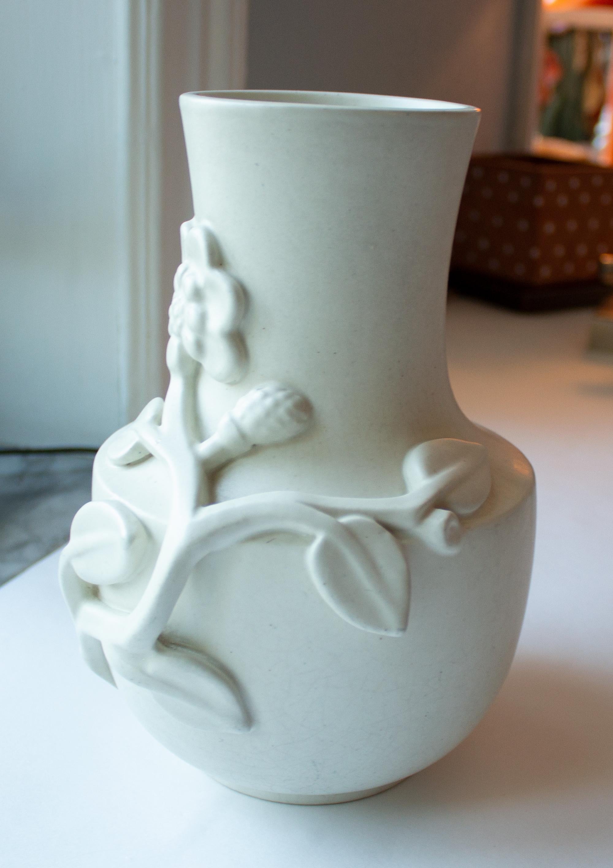 Stoneware Scandinavian Modern Vase 