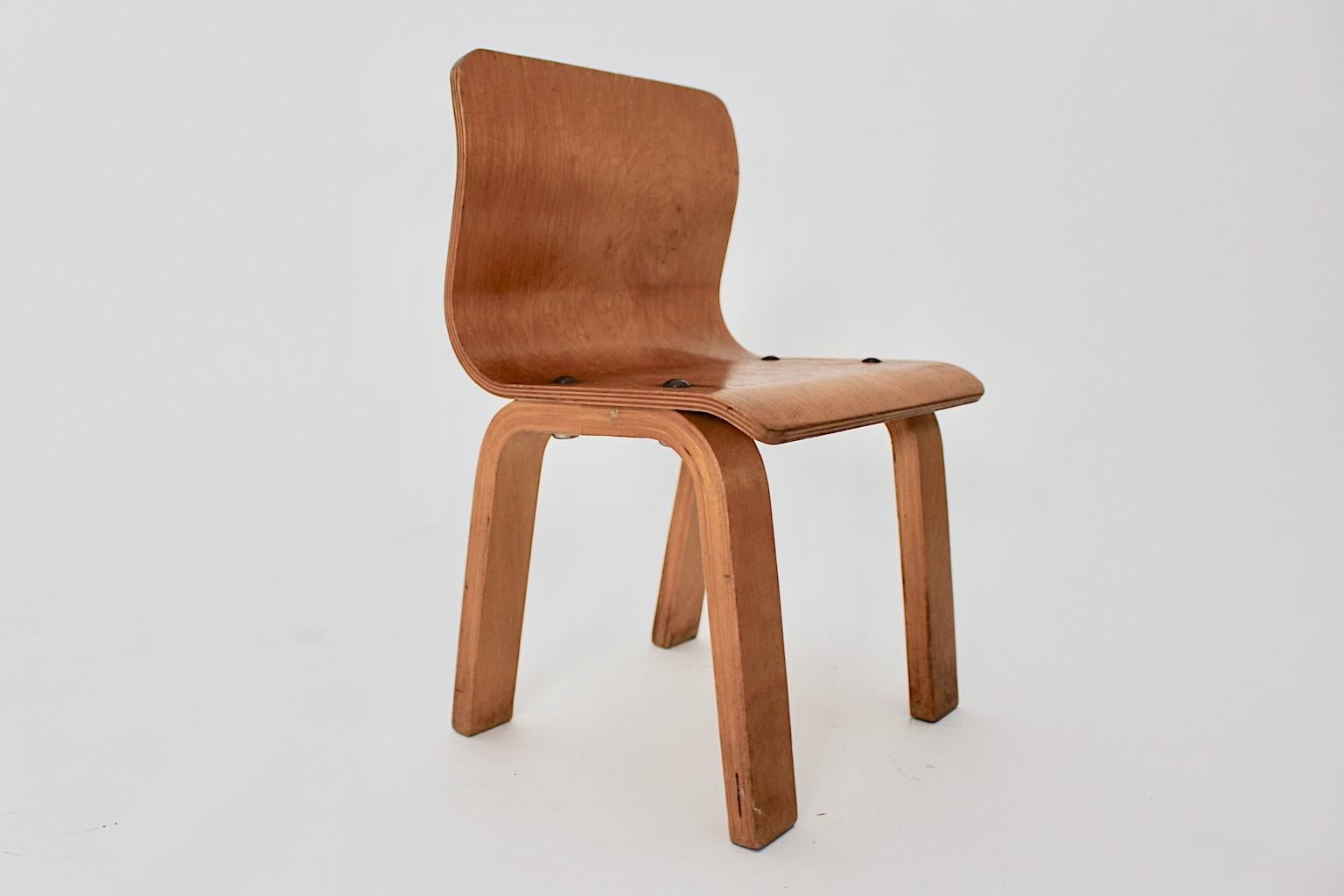 20th Century Scandinavian Modern Vintage Birch Plywood Children Chair, 1950s For Sale