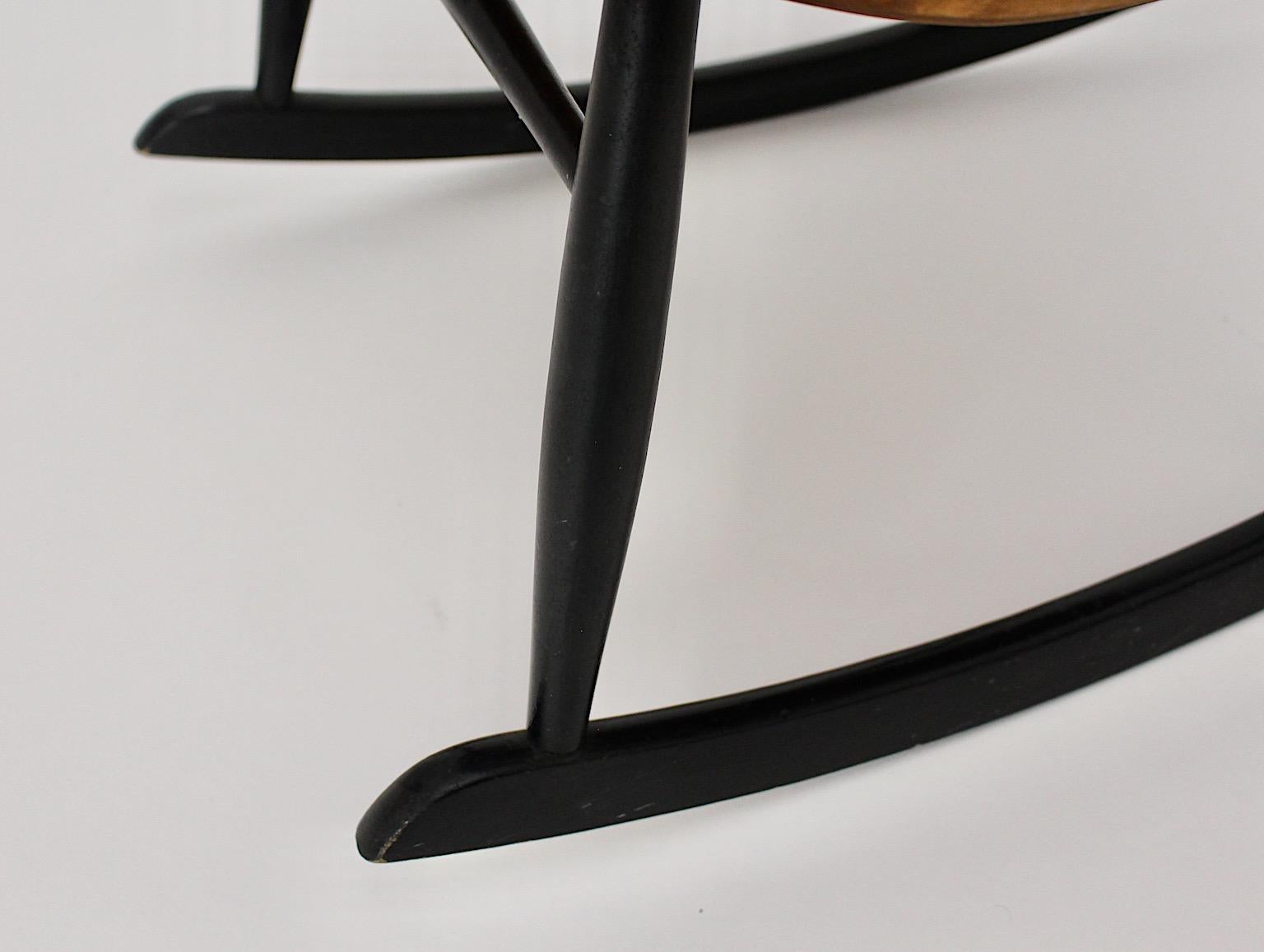 The Moderns Modern Vintage Black Rocking Chair Ilmari Tapiovaara, 1950s en vente 10