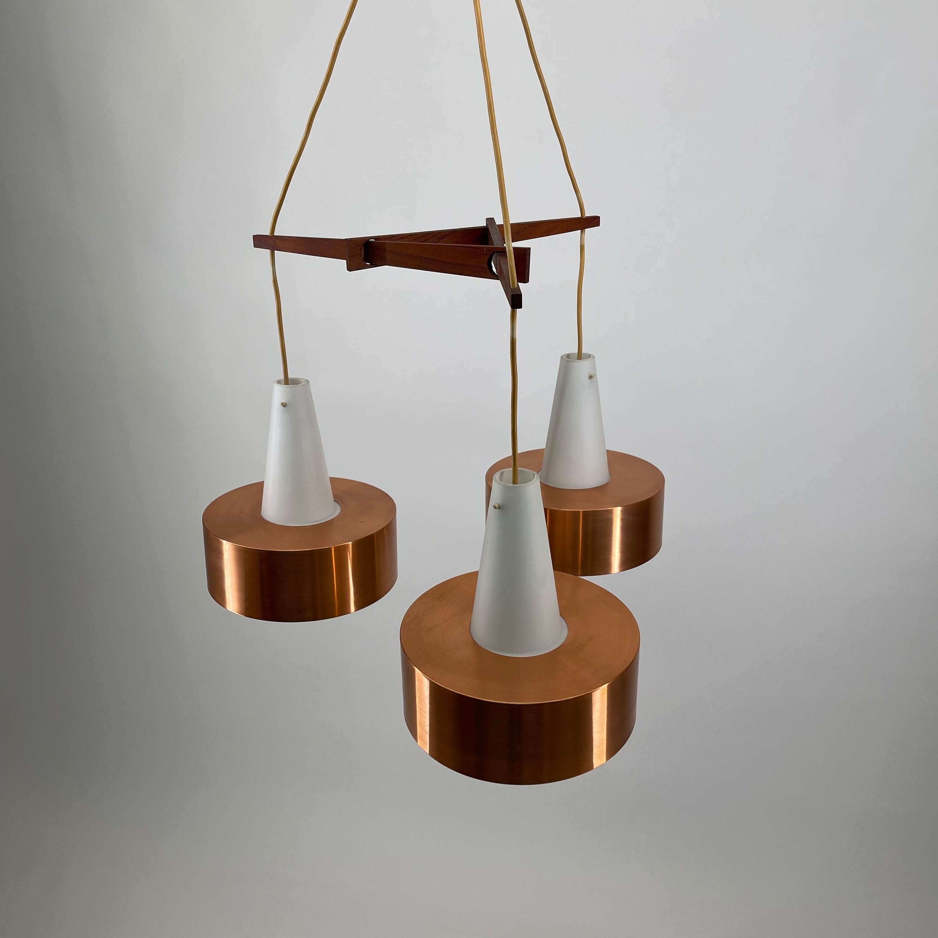 Scandinavian Modern Vintage Copper Metal Chandelier by Jo Hammerborg, 1960s For Sale 5