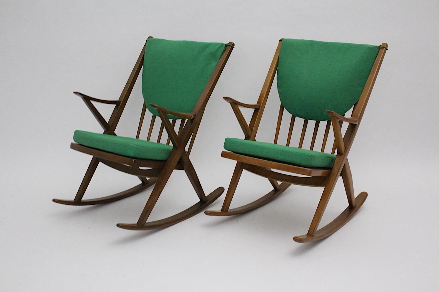 Scandinavian Modern Vintage Organic Beech Rocking Chairs Duo Frank Reenskaug  In Good Condition For Sale In Vienna, AT