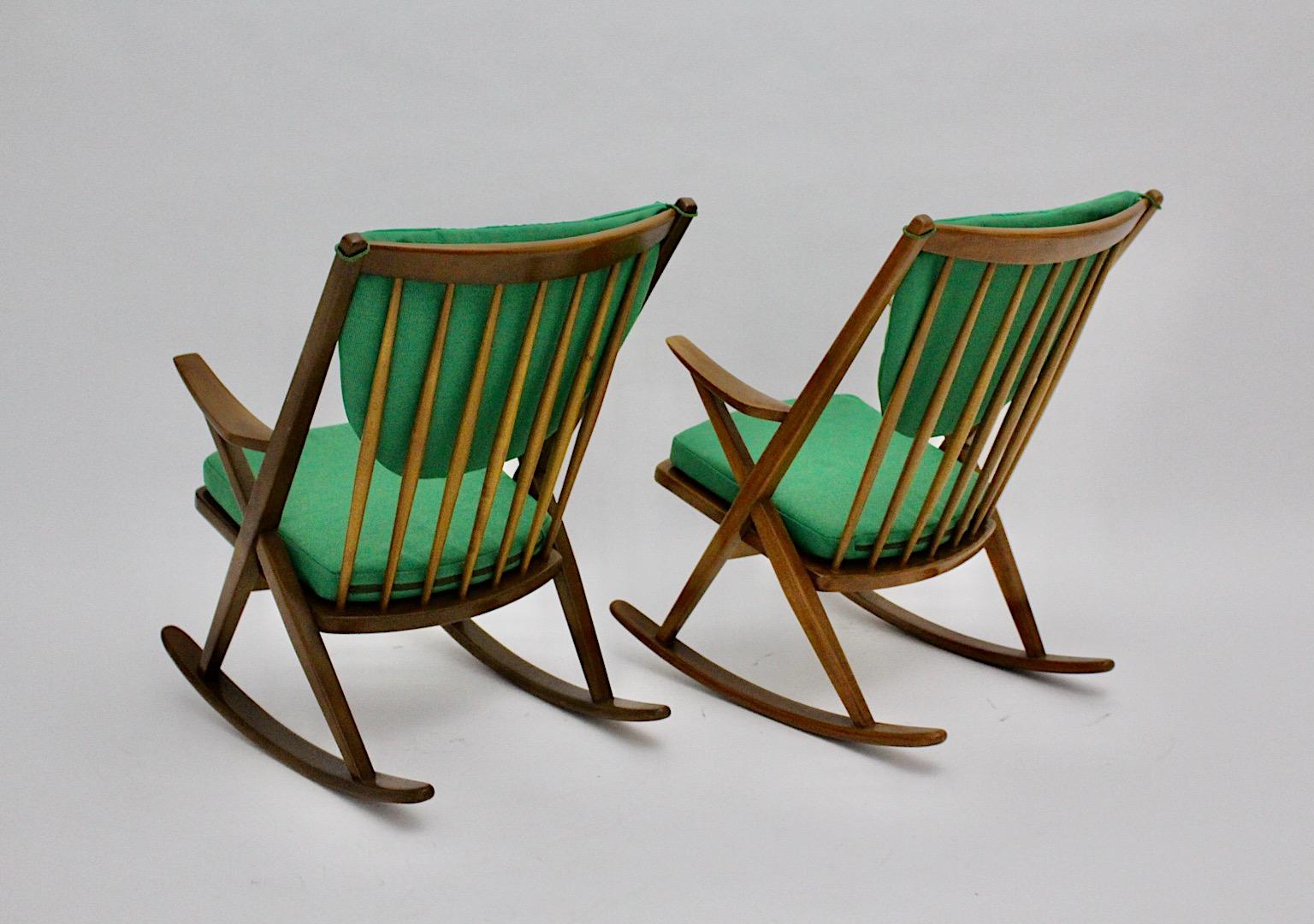 Scandinavian Modern Vintage Organic Beech Rocking Chairs Duo Frank Reenskaug  For Sale 2