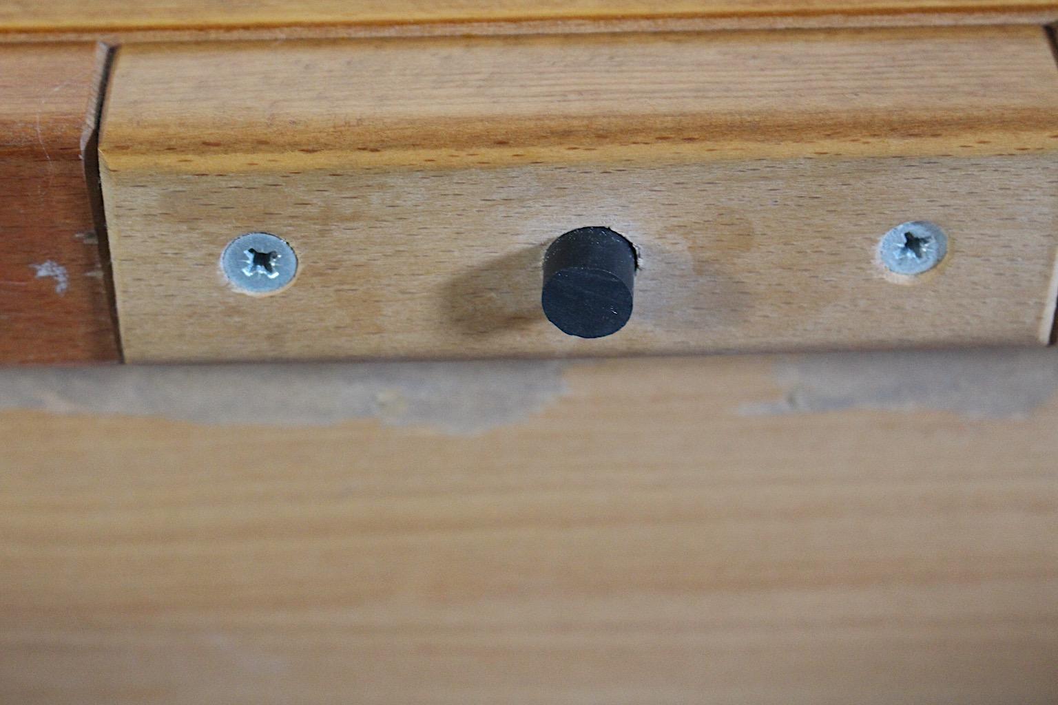 Table d'appoint carrée scandinave moderne Alvar Aalto, 1946, Finlande en vente 10