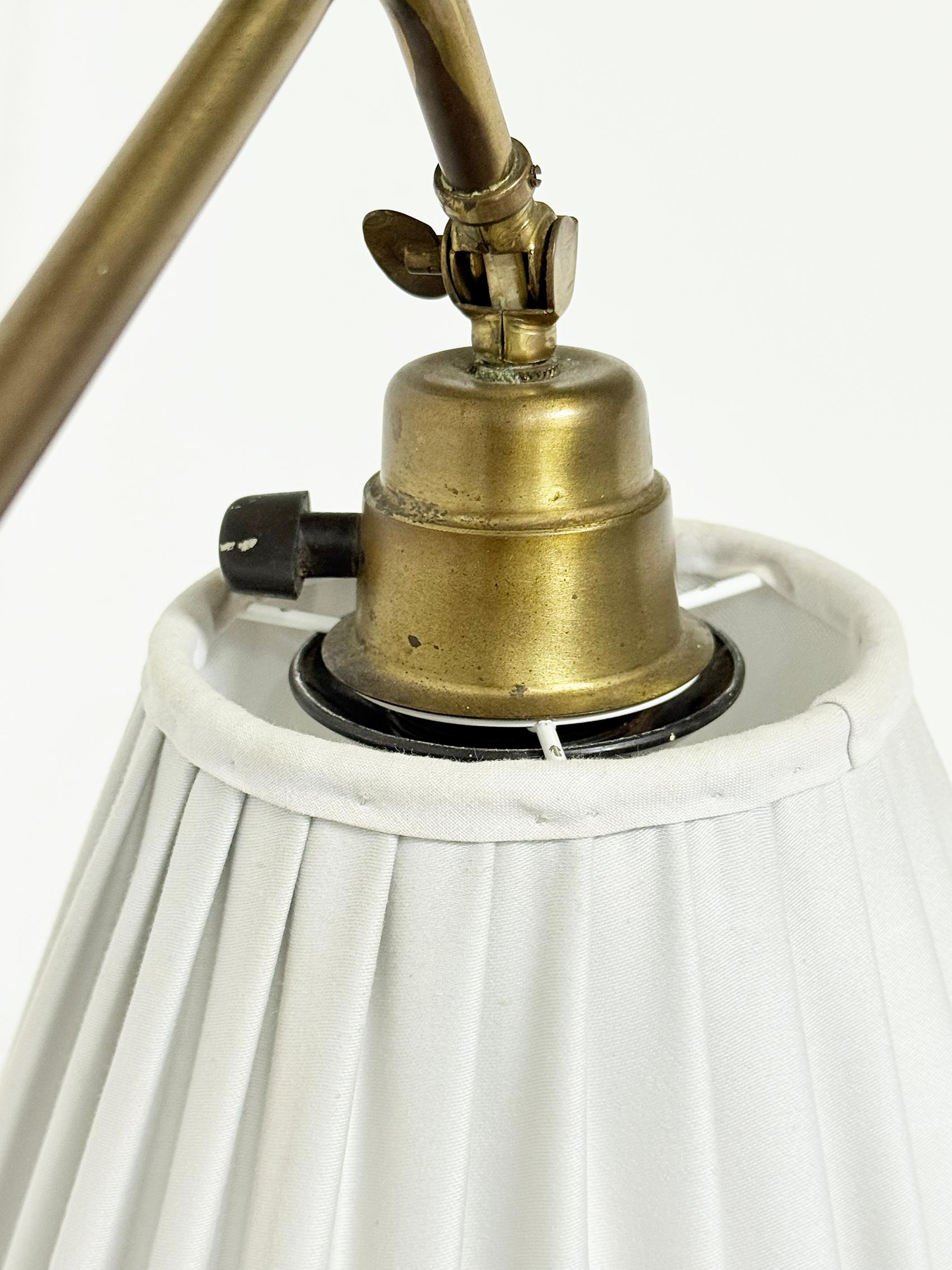 Laiton The Scandinavian Modern Wall Light en laiton, Norvège ca 1950's en vente