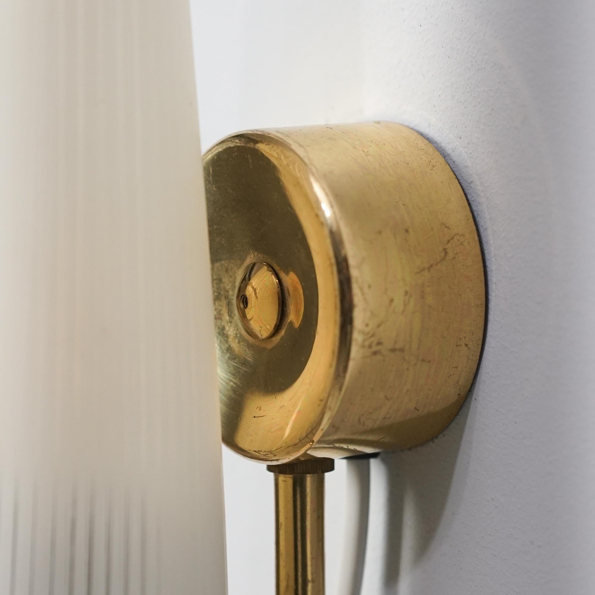 Scandinavian Modern Wall Lights, Five Pieces, Finland, 1950s In Good Condition For Sale In Helsinki, Uusimaa