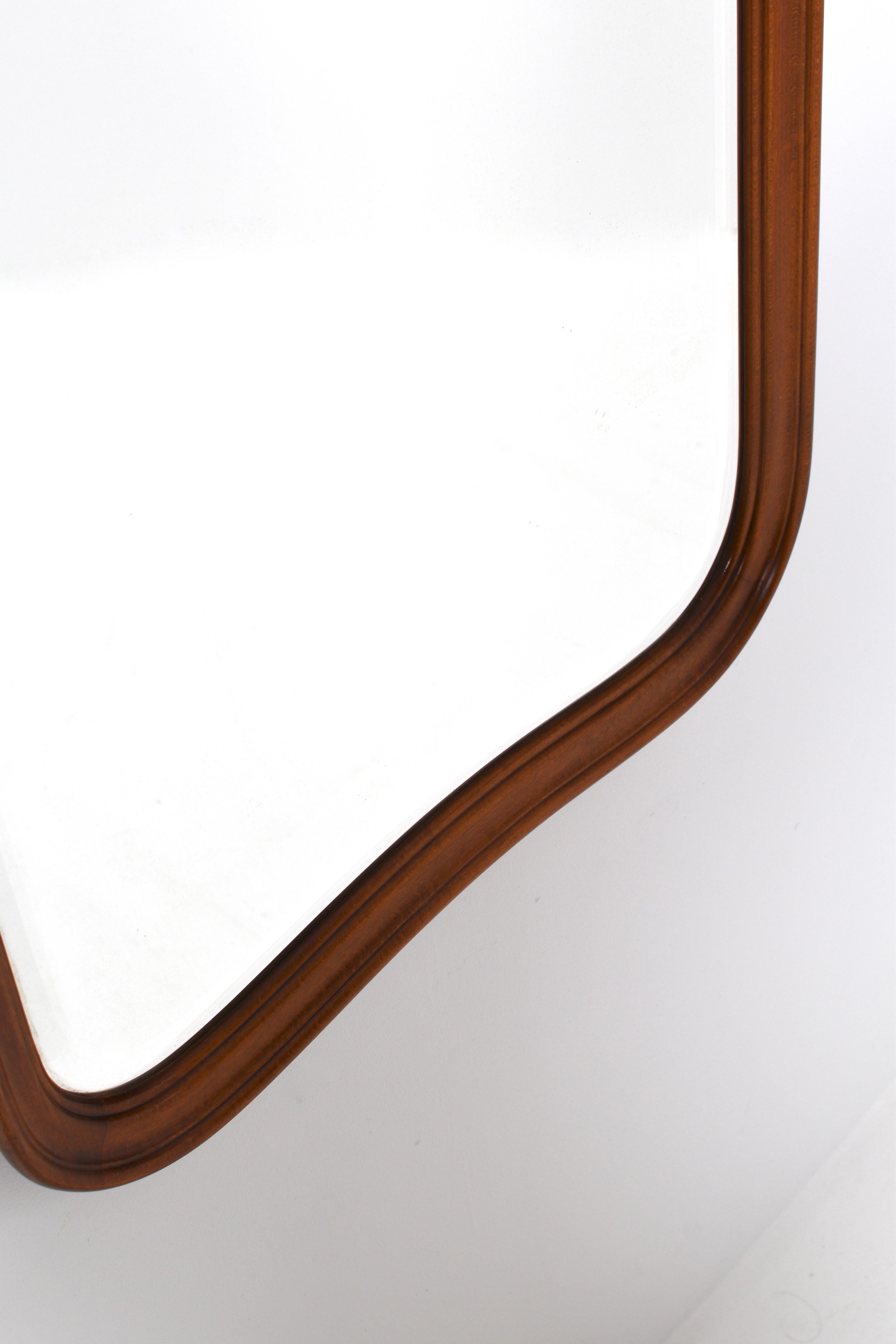 Svedese Specchio da parete The Modern Scandinavian di Glas & Trä Hovmantorp, anni '40 in vendita