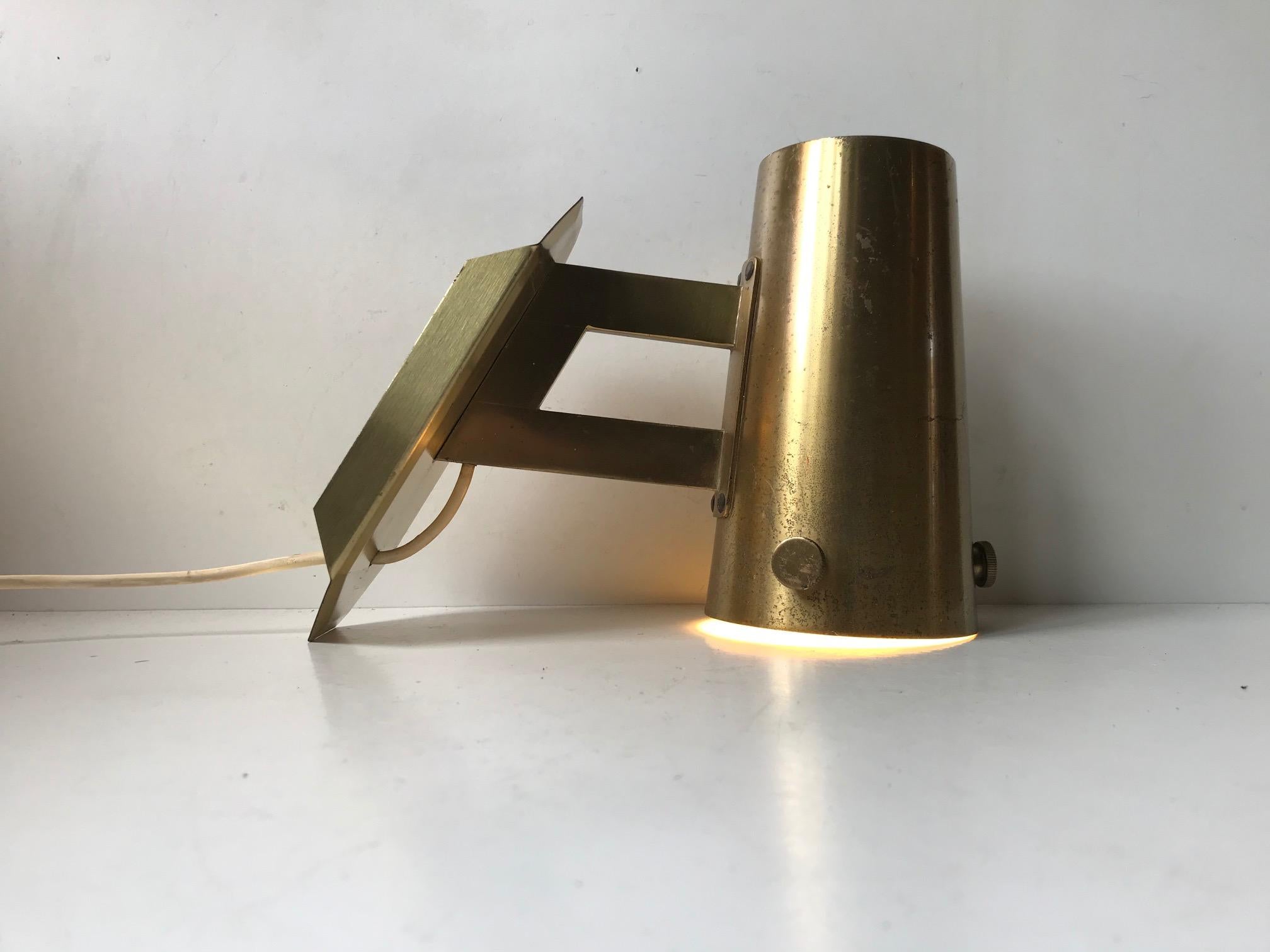 scandinavian wall sconce