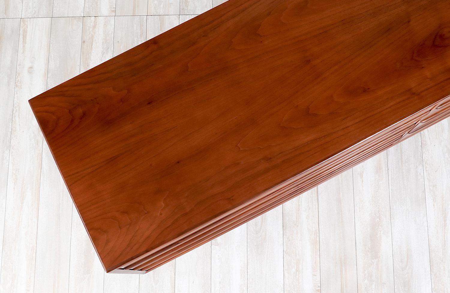 Scandinavian Modern Walnut 8-Drawer Dresser by Westnofa 2