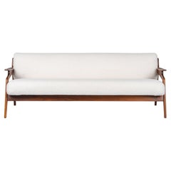 Skandinavisches modernes Nussbaumholz-Set aus Knoll Puff-Wolkenstoff von Kollektion Emond