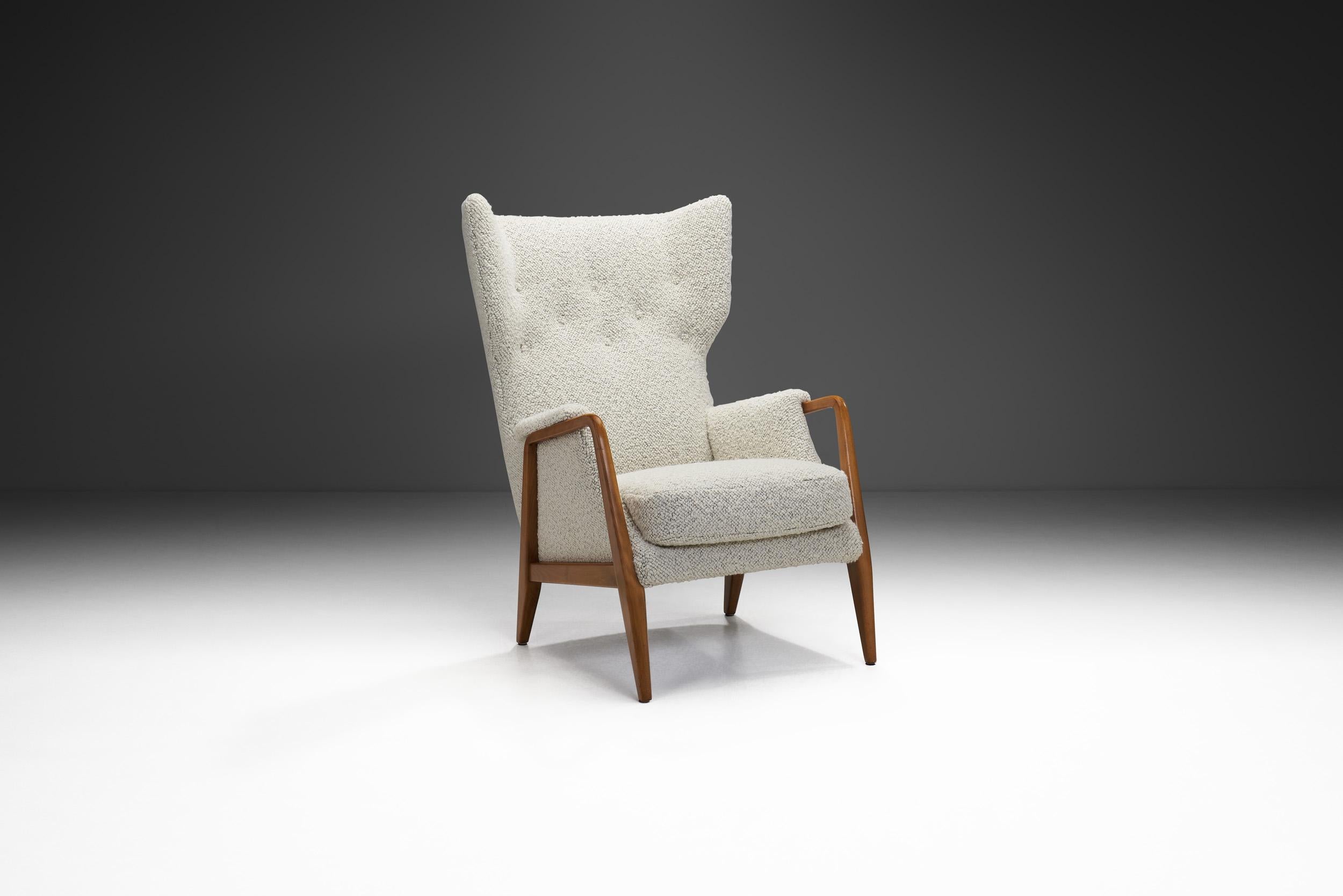 Scandinavian Modern Wingback Chair in Bouclé, Scandinavia ca 1940s In Good Condition In Utrecht, NL