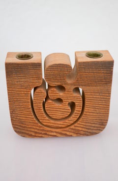 Skandinavischer moderner Holzkerzenhalter aus Holz von Gunnar Kanevad, Schweden, organische Form
