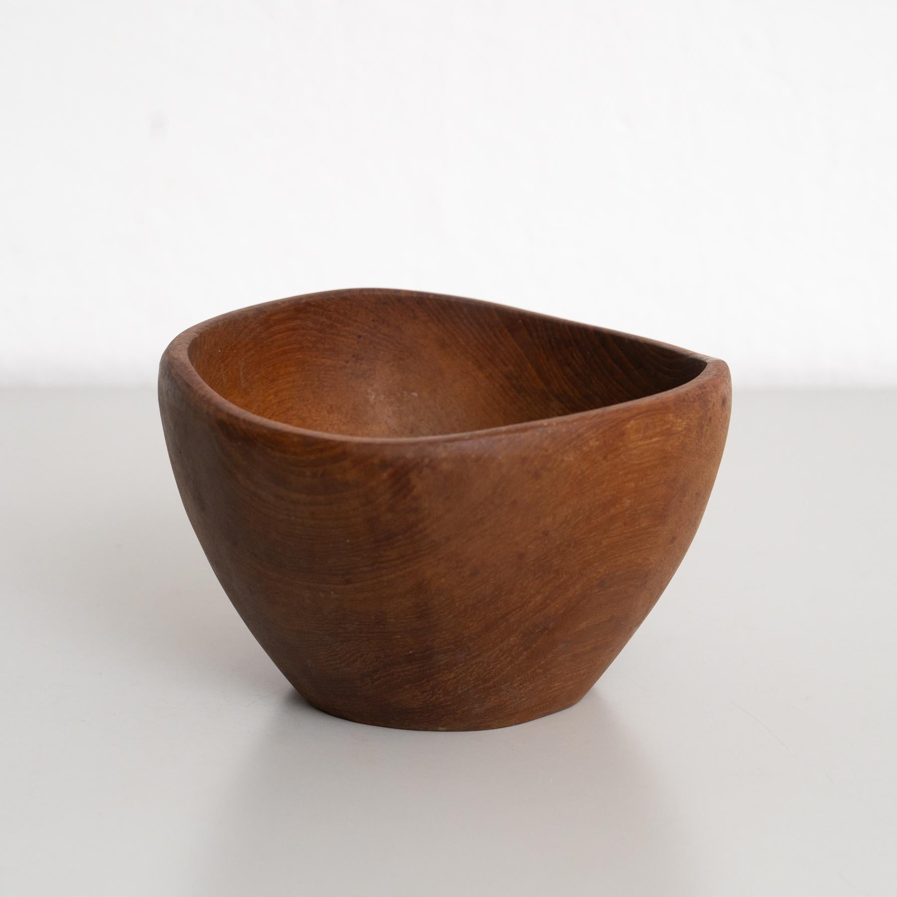 Jarrón central de madera moderno escandinavo - Circa 1950 mediados del siglo XX en venta