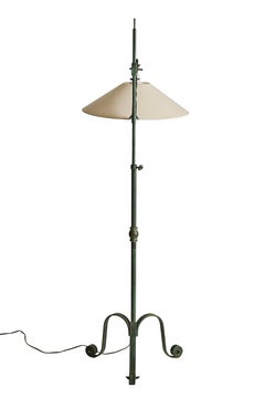 The Modern Scandinavian Wrought Iron Stehlampe mit verstellbarer Höhe, 40er Jahre