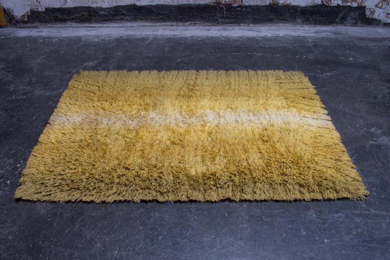 Scandinavian Modern Yellow Green Gradient Rya Rug For Sale at 1stDibs