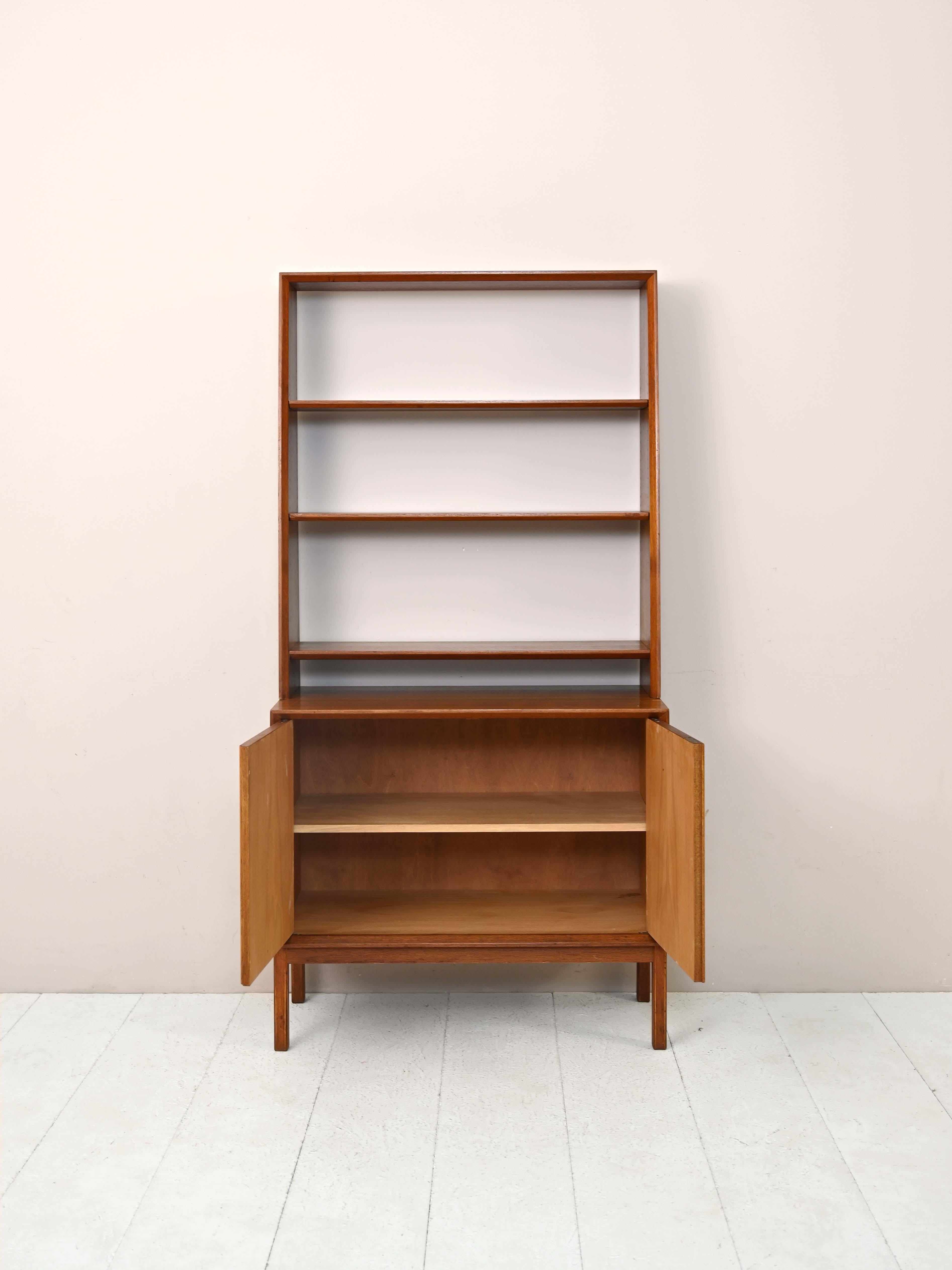 Scandinavo moderno Libreria Modernismo Scandinavo in vendita