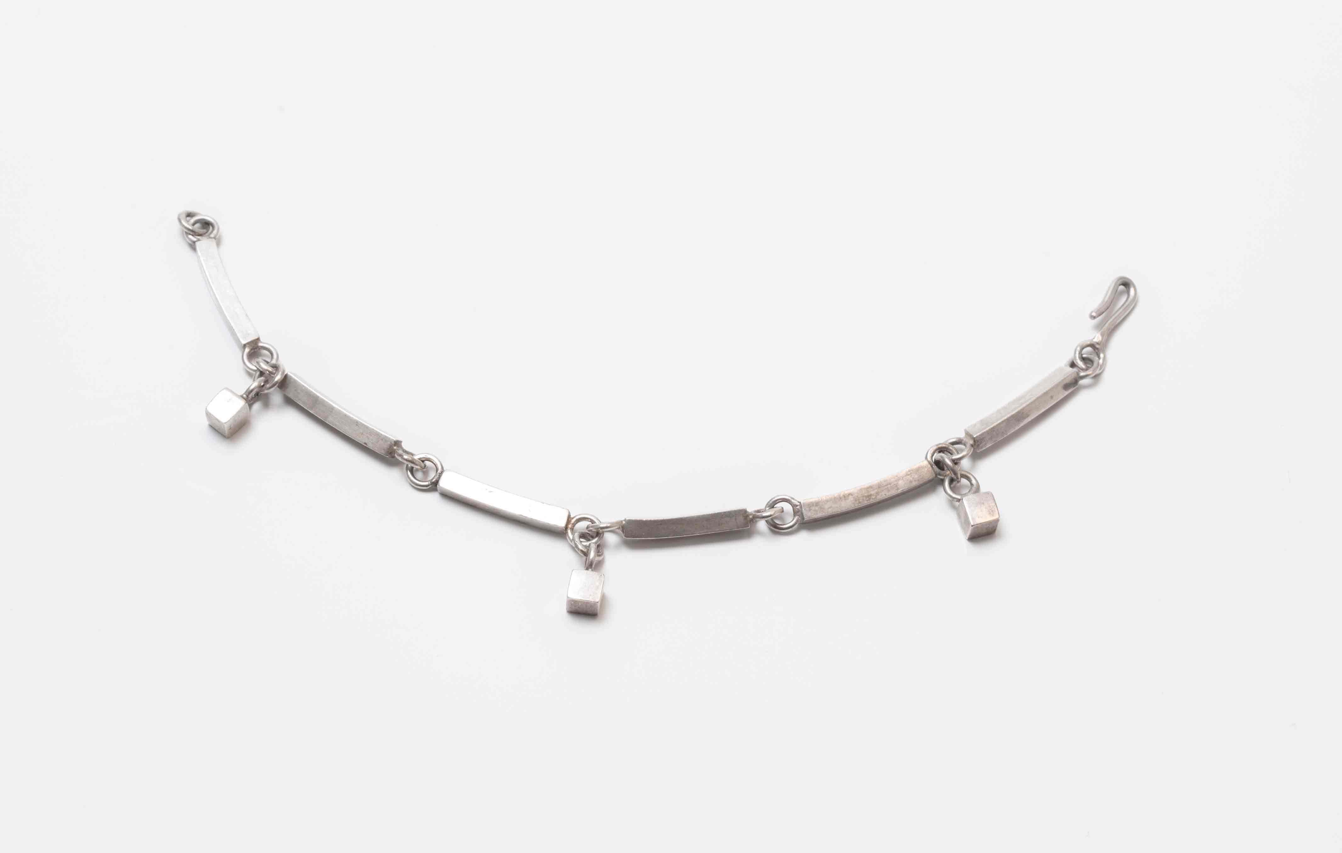 Scandinavian Modernist 1960s Silver Bracelet In Good Condition For Sale In Oslo, NO