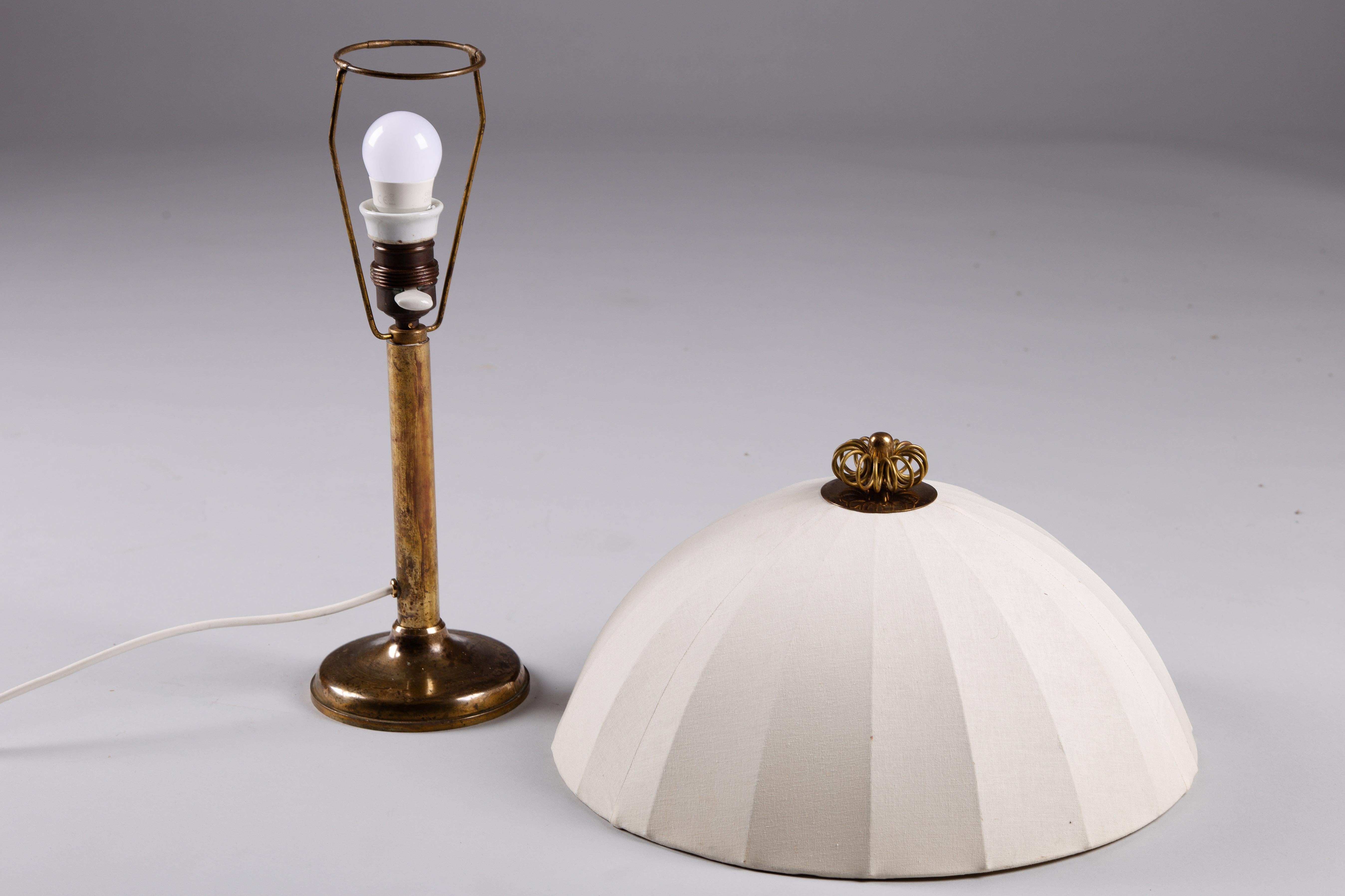 Scandinavian modernist brass table lamp For Sale 1