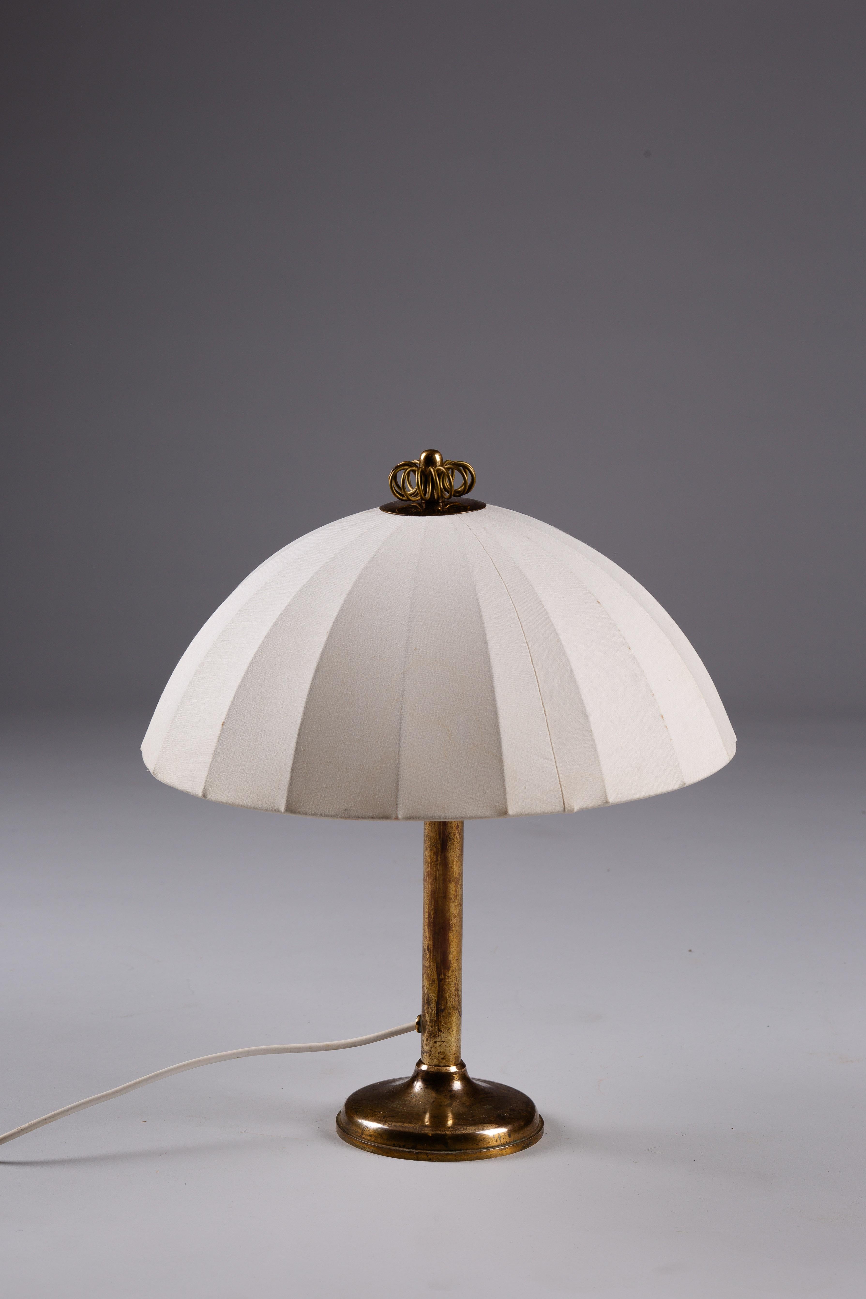 Scandinavian modernist brass table lamp For Sale 2