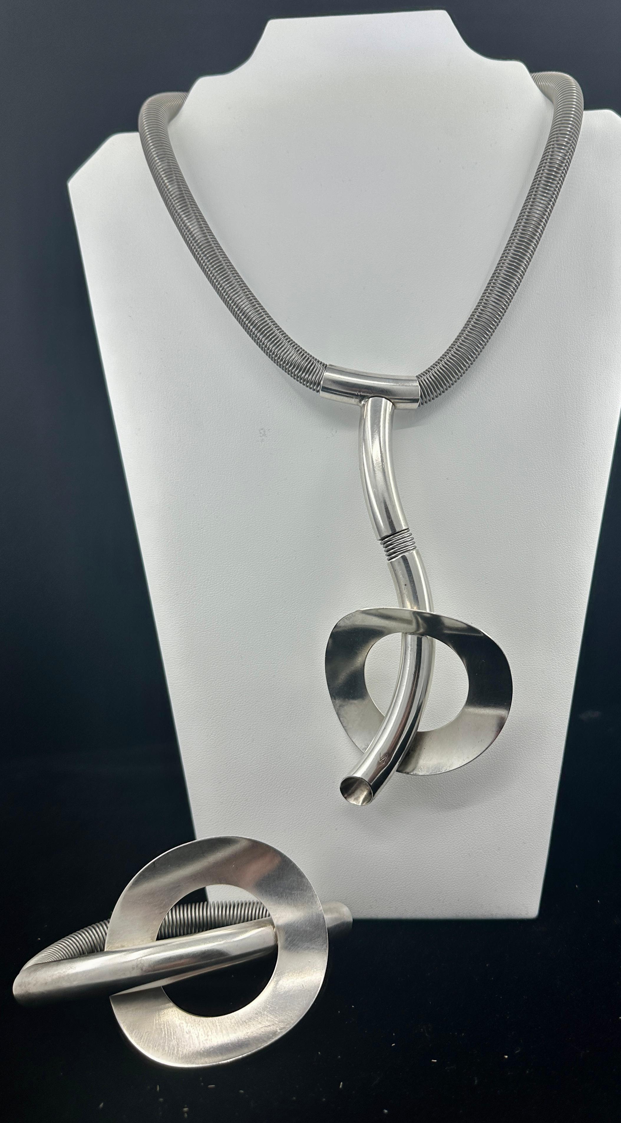 Women's or Men's Scandinavian Modernist Mid-Century Necklace & Bracelet Space Age Sputnik Modern For Sale