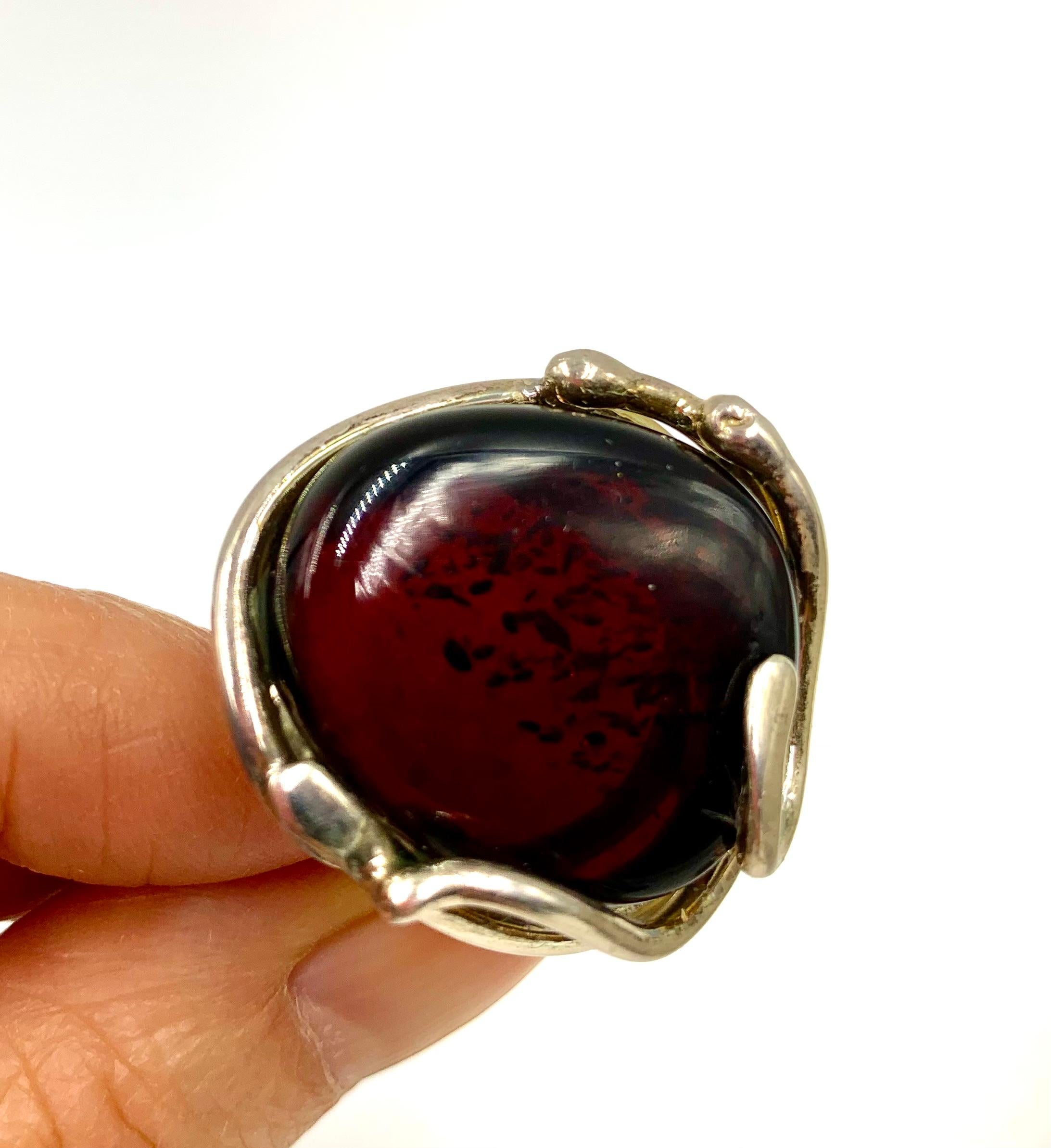Scandinavian Modernist Natural Deep Madeira Amber Sterling Silver Statement Ring For Sale 2
