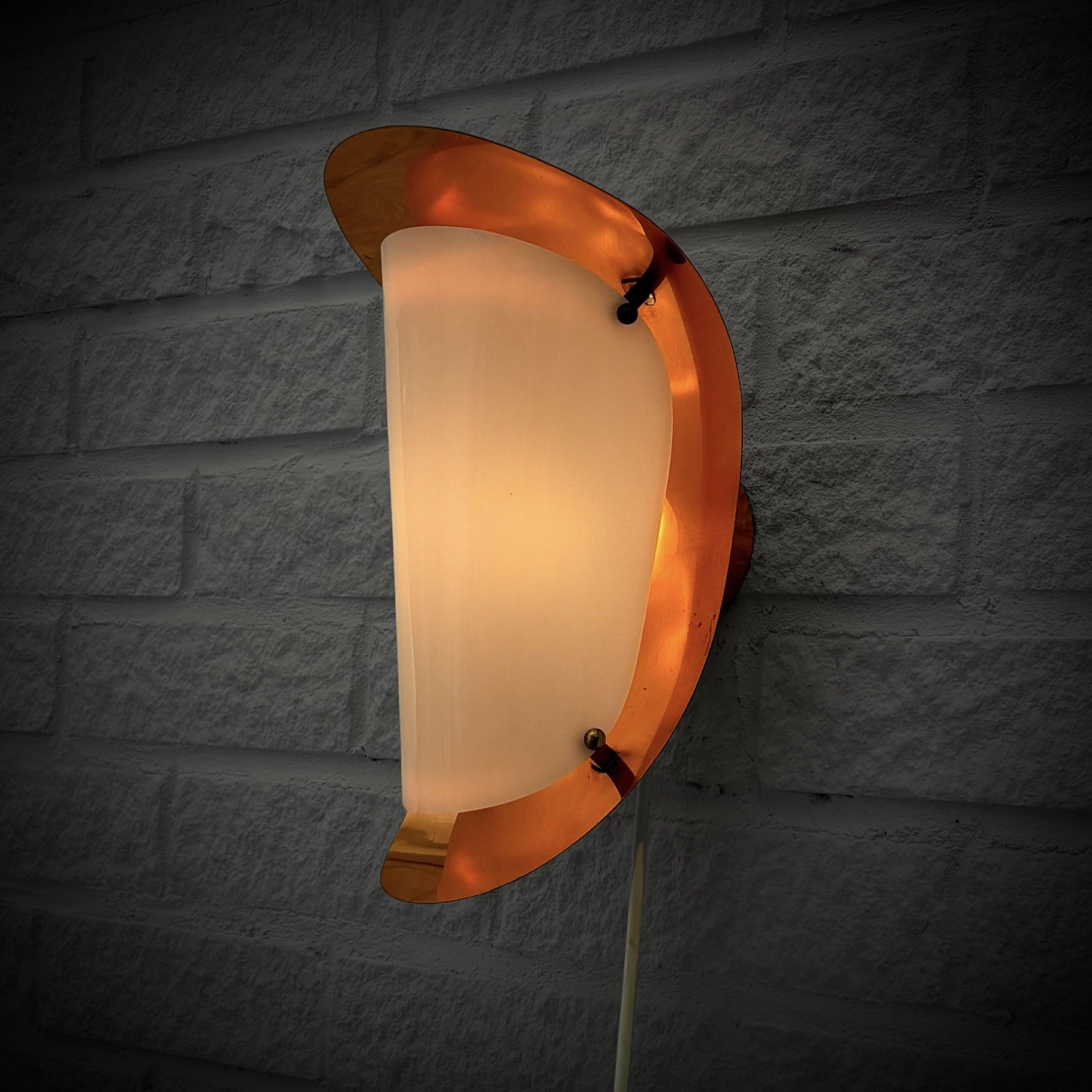 Copper Scandinavian modernist wall lamp by Karlskrona Lampfabrik, Sweden, 1960s For Sale