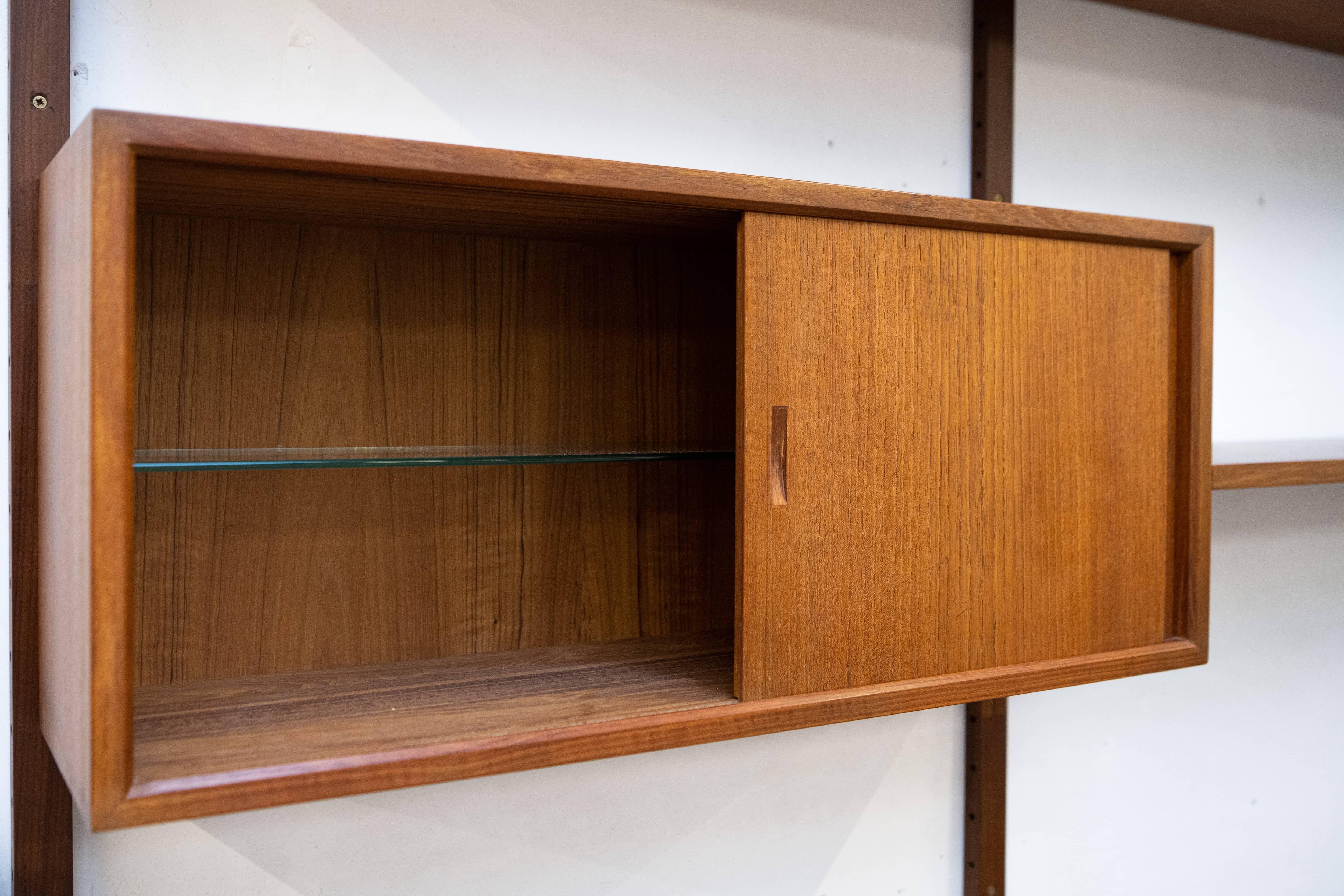 Scandinavian modular Wall Unit by Poul Cadovius for Royal System, 1960s In Good Condition In Ranst, VAN