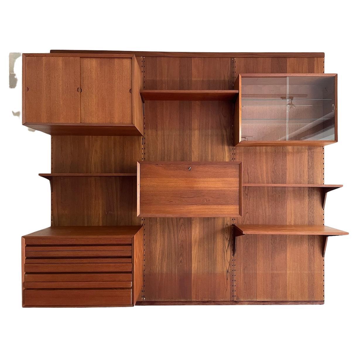 Scandinavian Modular Wall Unit by Poul Cadovius