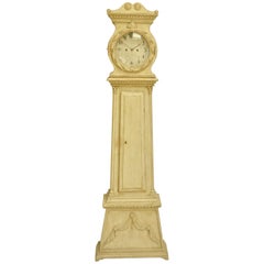 Scandinavian Mora Clock Early 1800s Carved Detail Swag Wreath Off White Bornholm