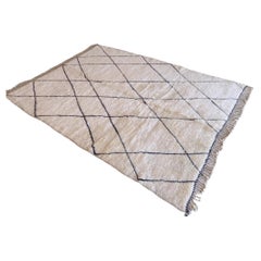 Skandinavischer marokkanischer Mrirt-Teppich aus Wolle - Creme/Schwarz - 7.4x9.8feet / 226x298cm