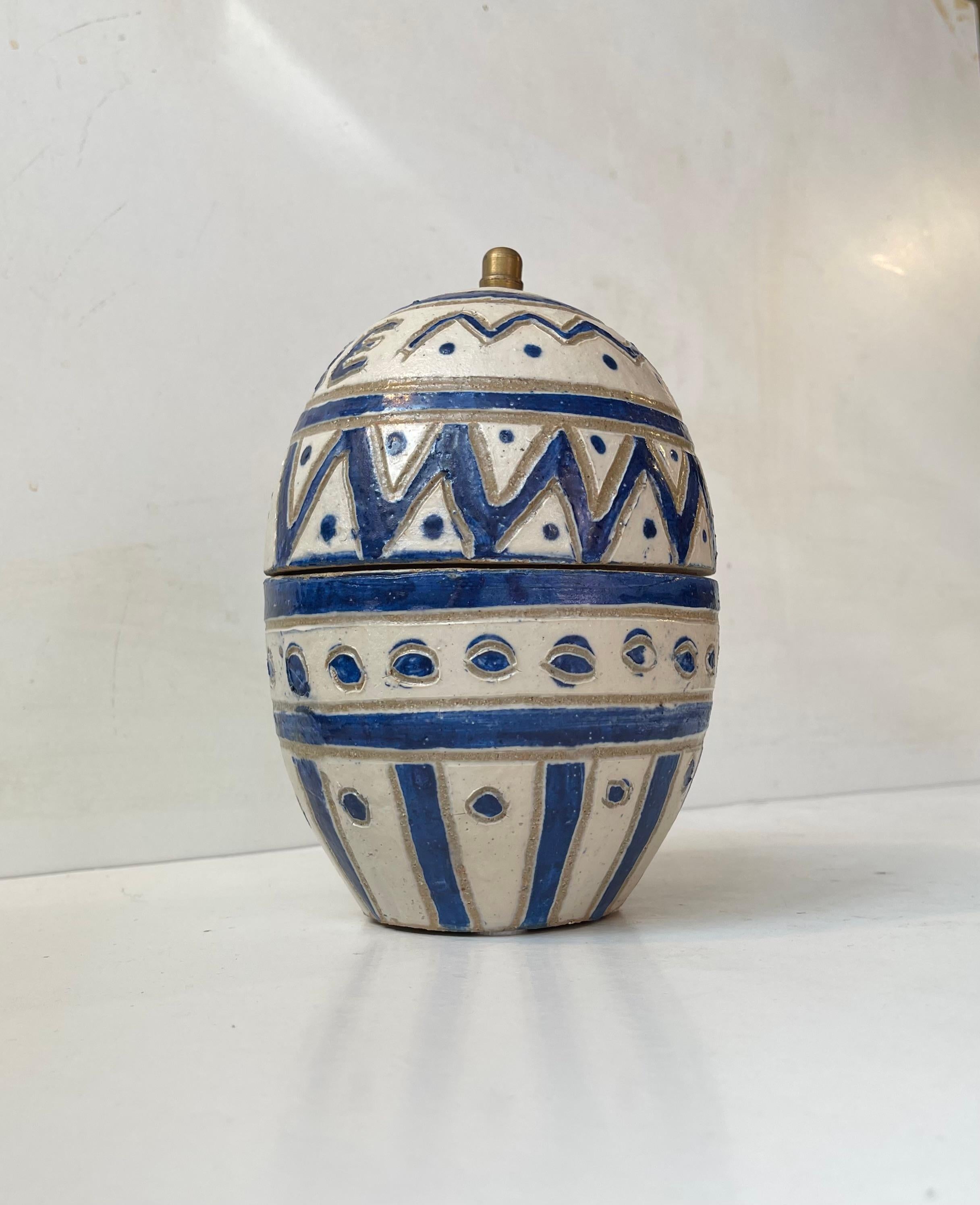 Scandinavian Naive Egg Trinket Jar in Glazed Stoneware, 1970s For Sale 1
