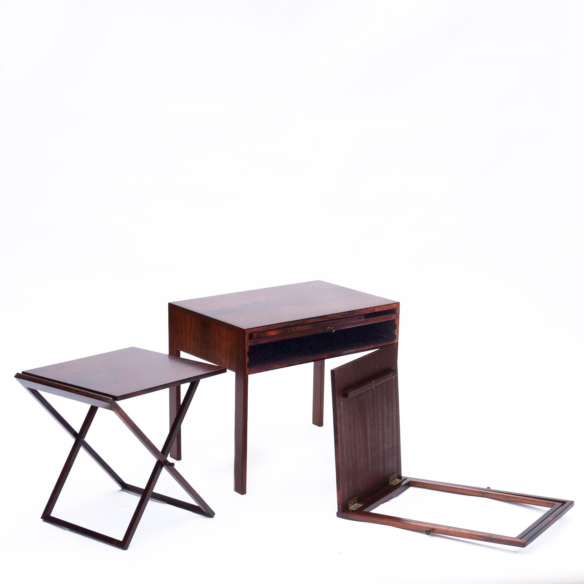 Mid-Century Modern Scandinavian Nesting Tables and Side Table in Rosewood by Illum Wikkelsø, 1960s For Sale